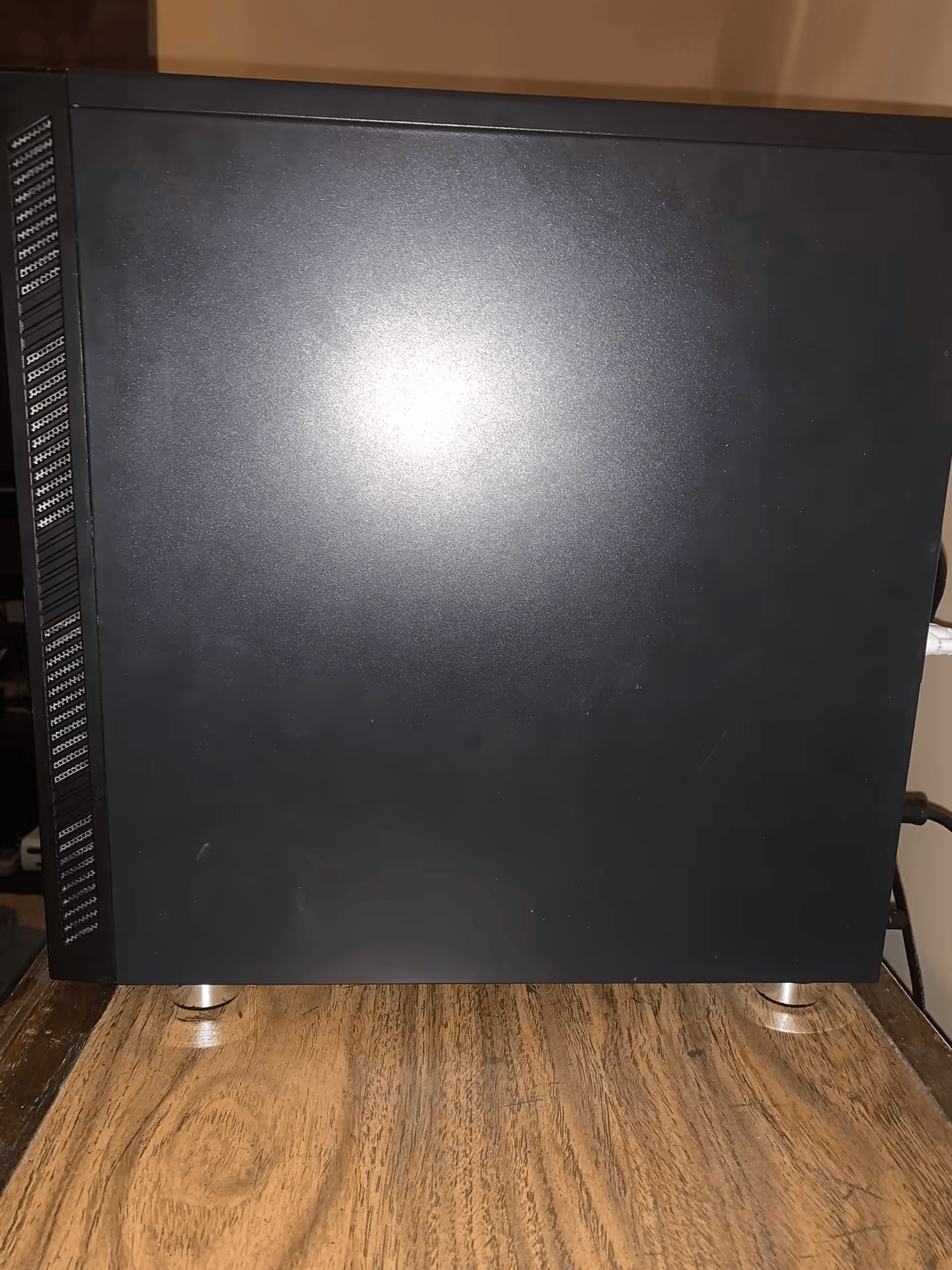 Entry 1080p Gaming Computer Tower Ryzen 2600 GTX 1650