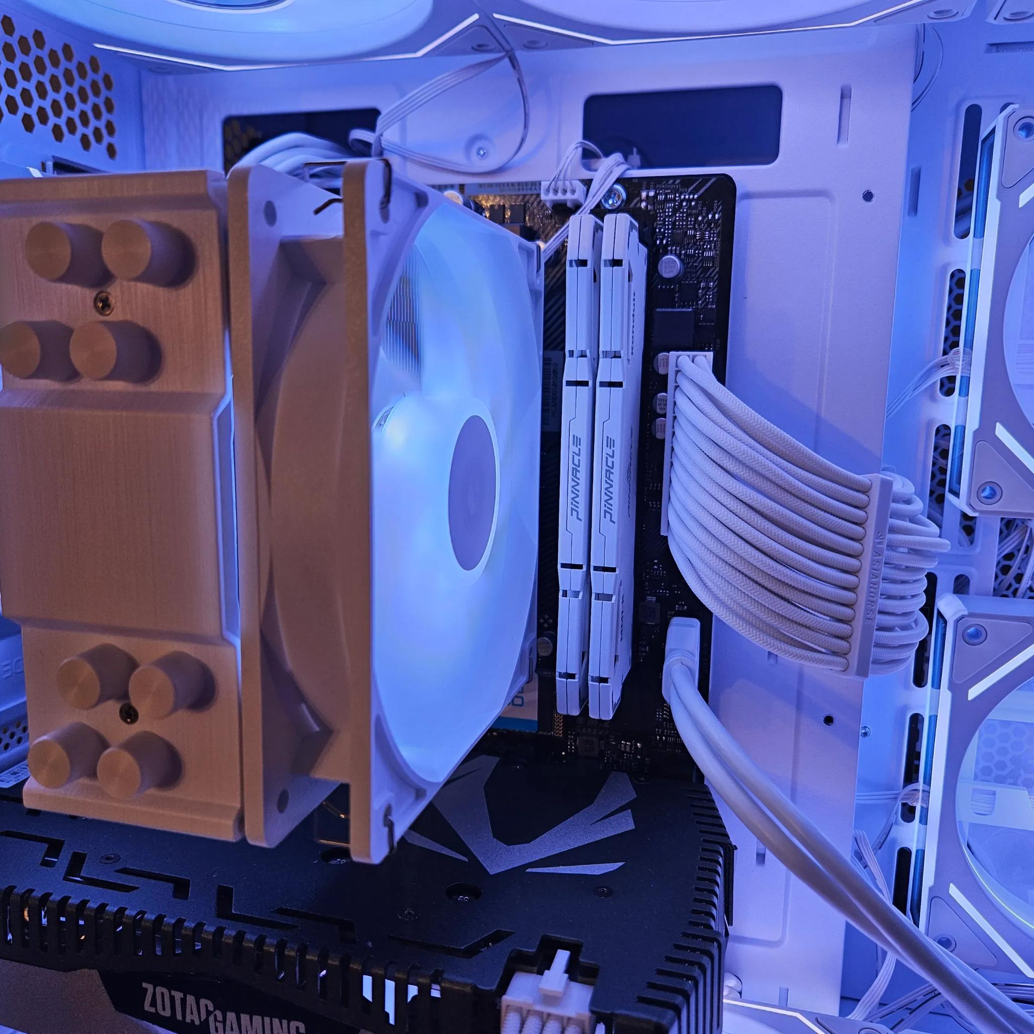 RTX 2060 Ryzen 5 3600x White RTX Fishtank Gaming PC