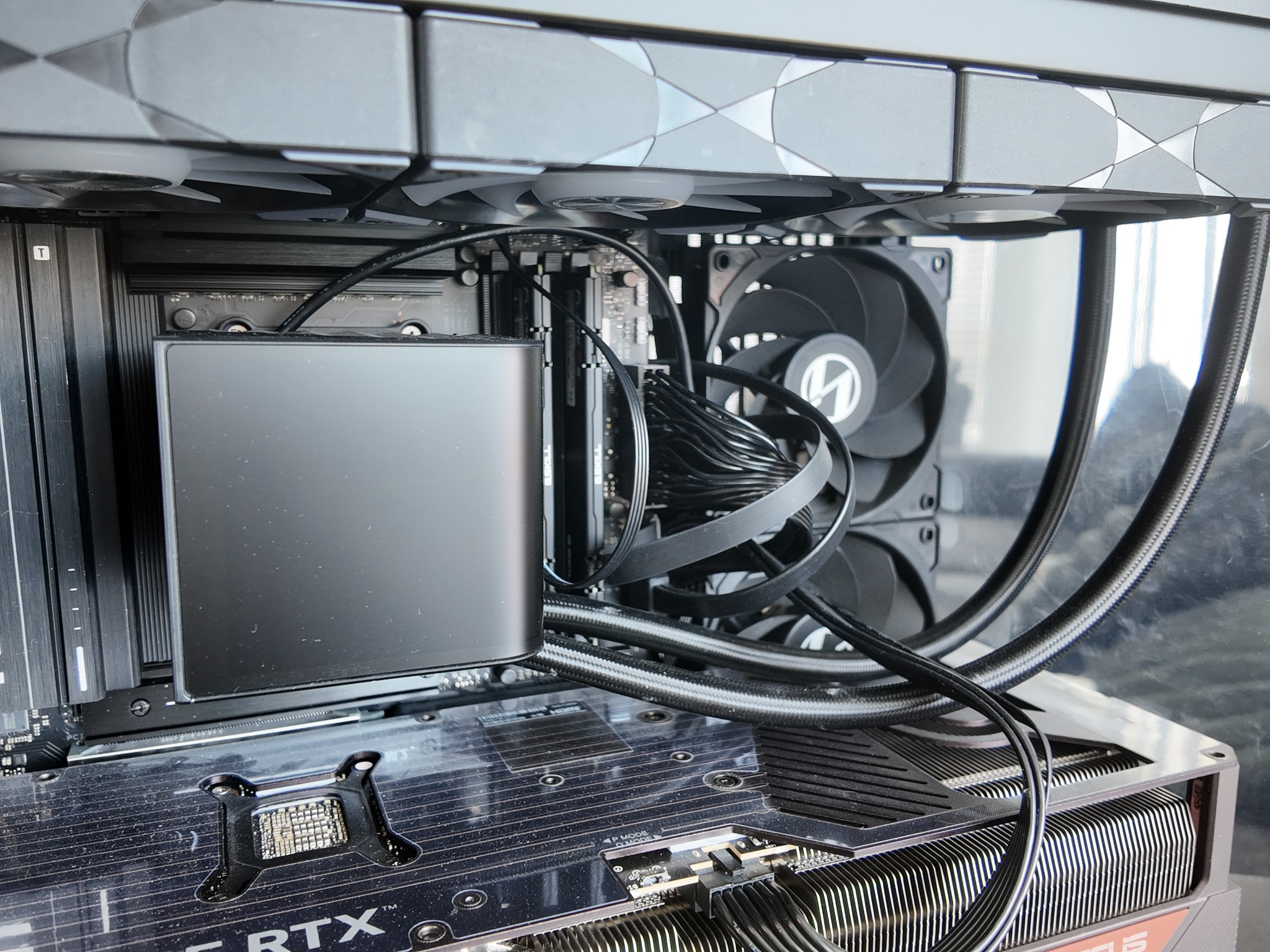 FOR SALE! ASUS RTX 5080 Noctua OC Ryzen 7 7800X3D High-End Gaming PC