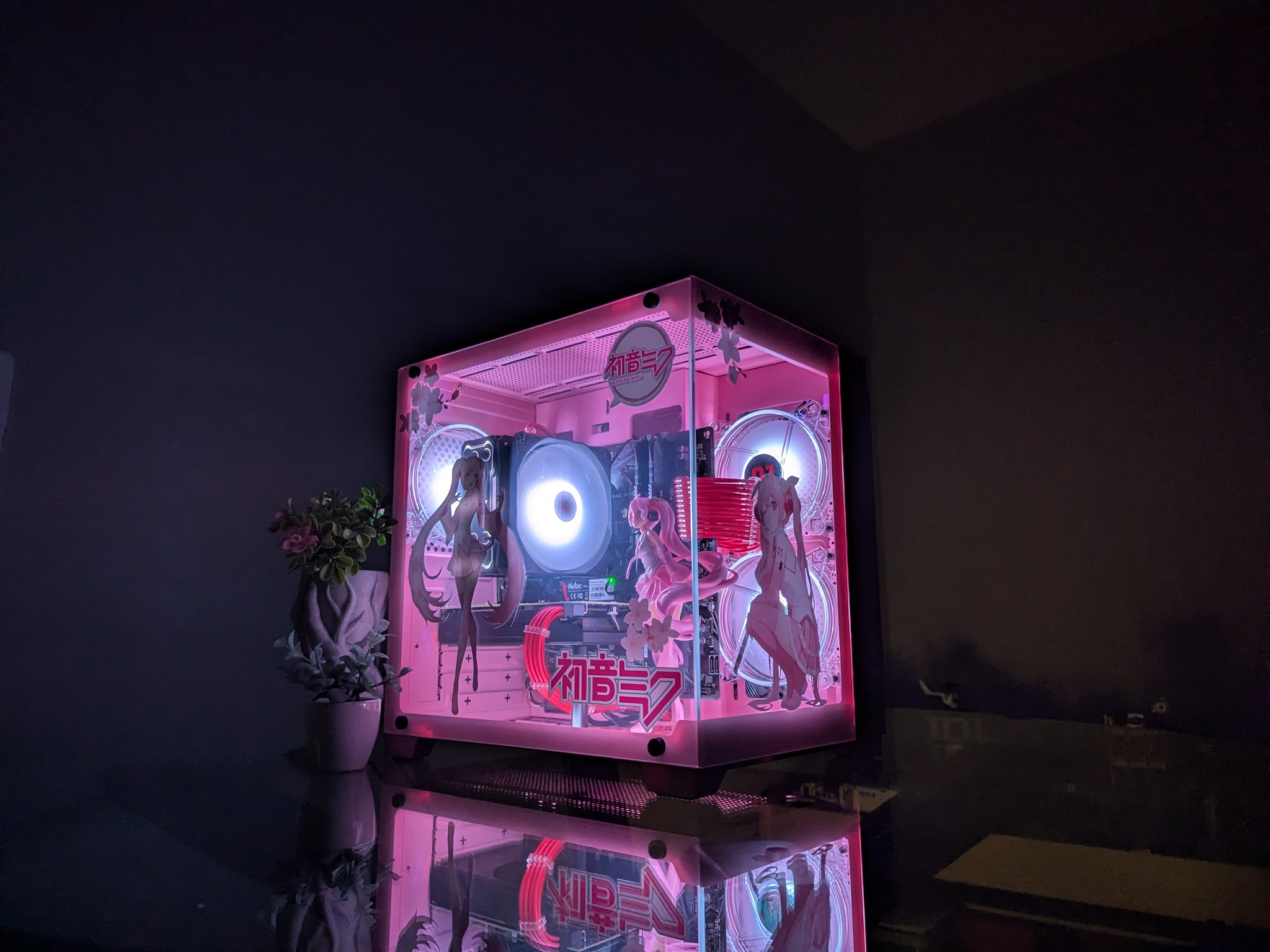 The Sakura Hatsune Miku 1080p Gaming PC | Nvidia RTX 2060 Super |Ryzen 5 | 1 TB SSD | 16GB RAM