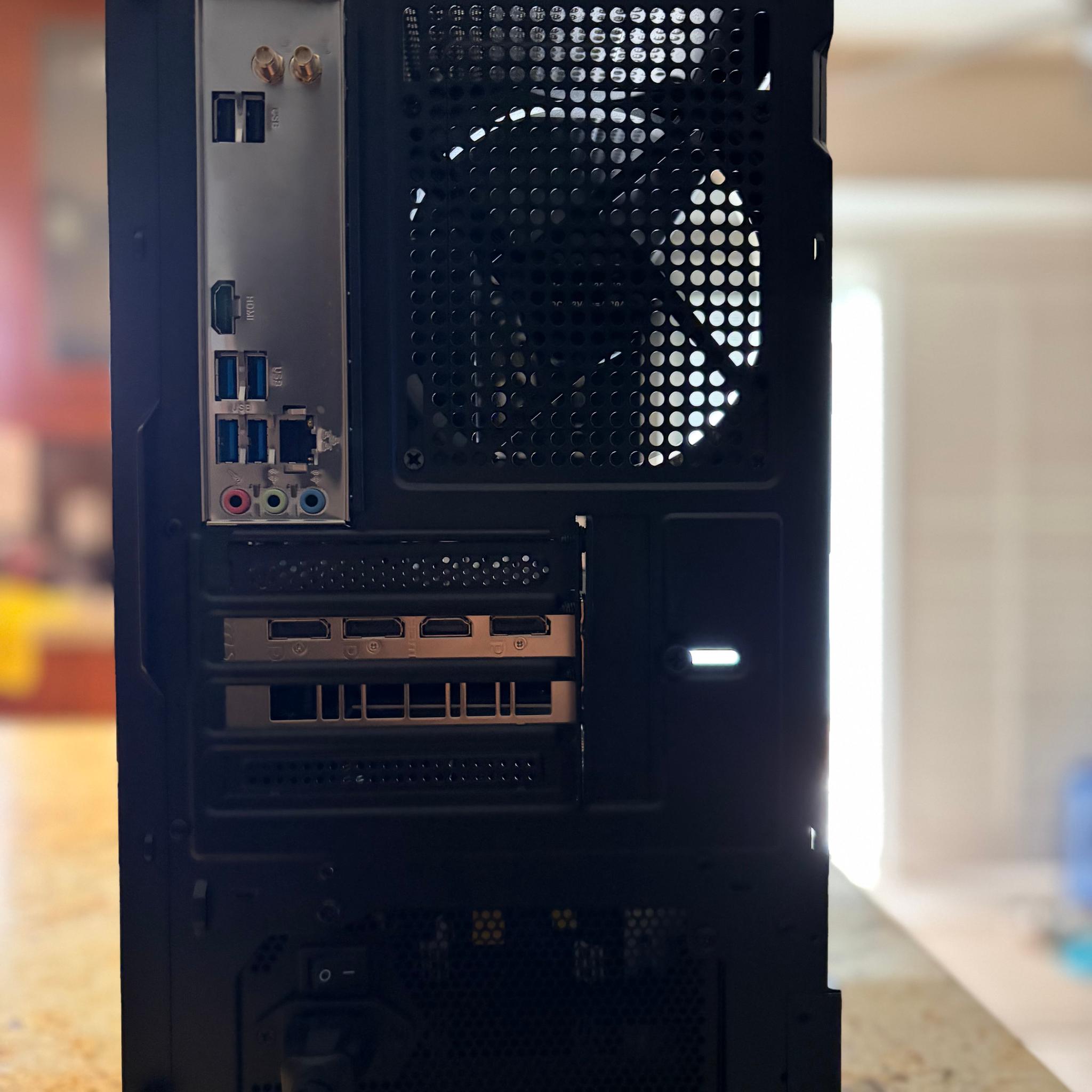 Black Gaming PC | GTX 1660 6GB | RYZEN 5 2600X | 16GB RAM | 500GB