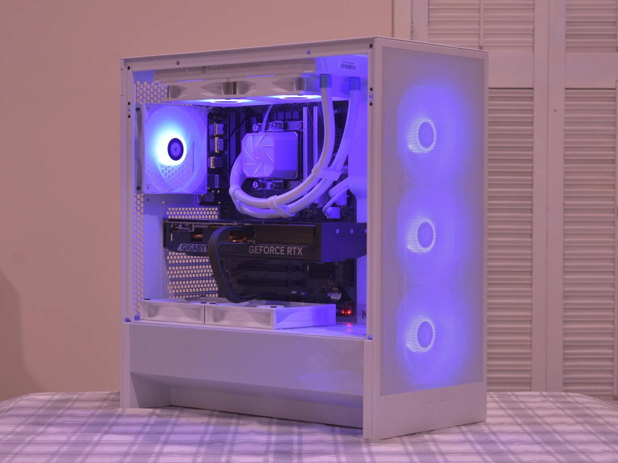 🚀Performance Gamer🚀 Intel i5 14600K | RTX 5070 12GB | 32GB DDR4 | 2TB nVME SSD | White | RGB+Wifi