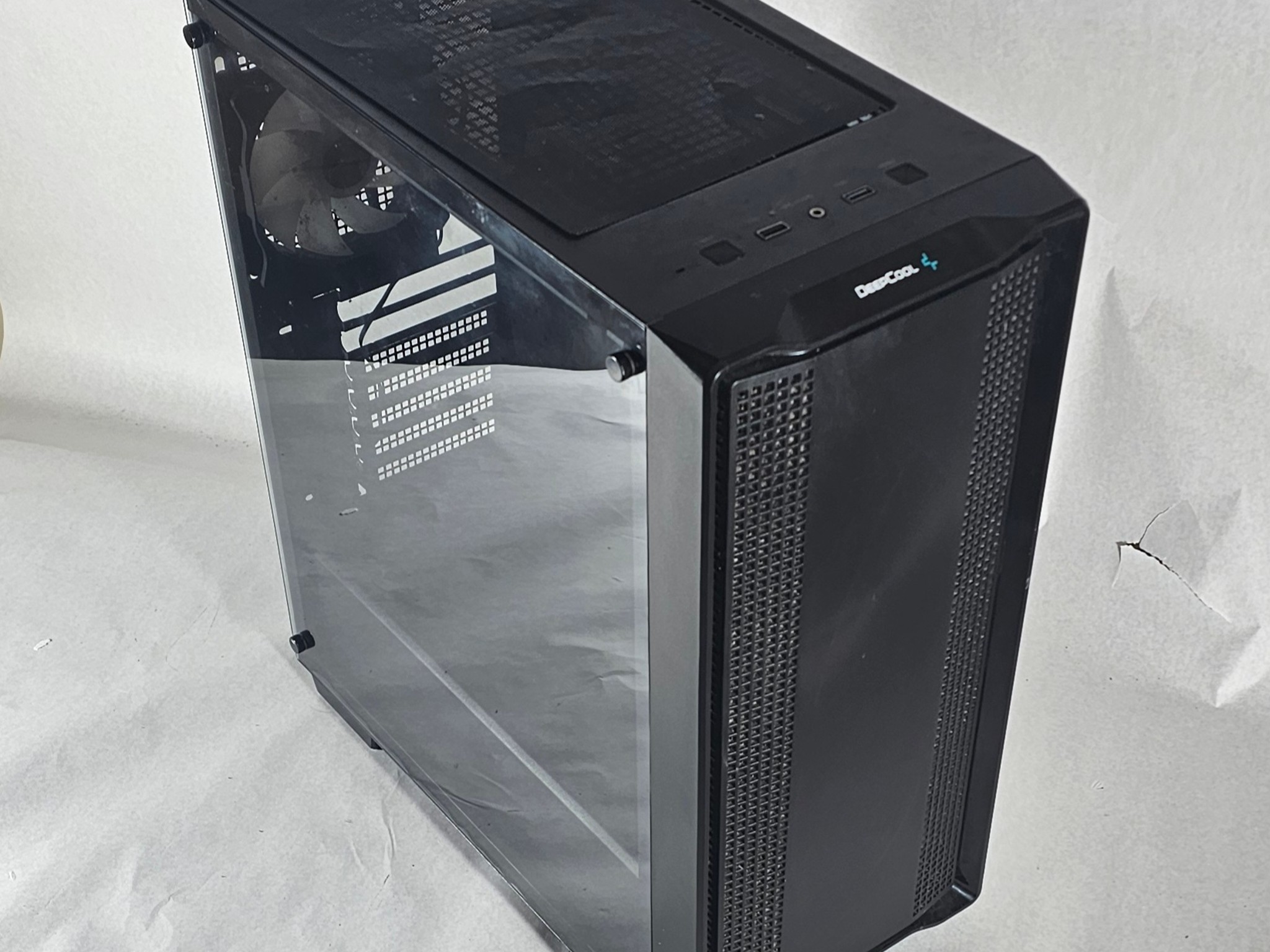 Black DeepCool PC Case with Tempered Glass w/ 3 Fans