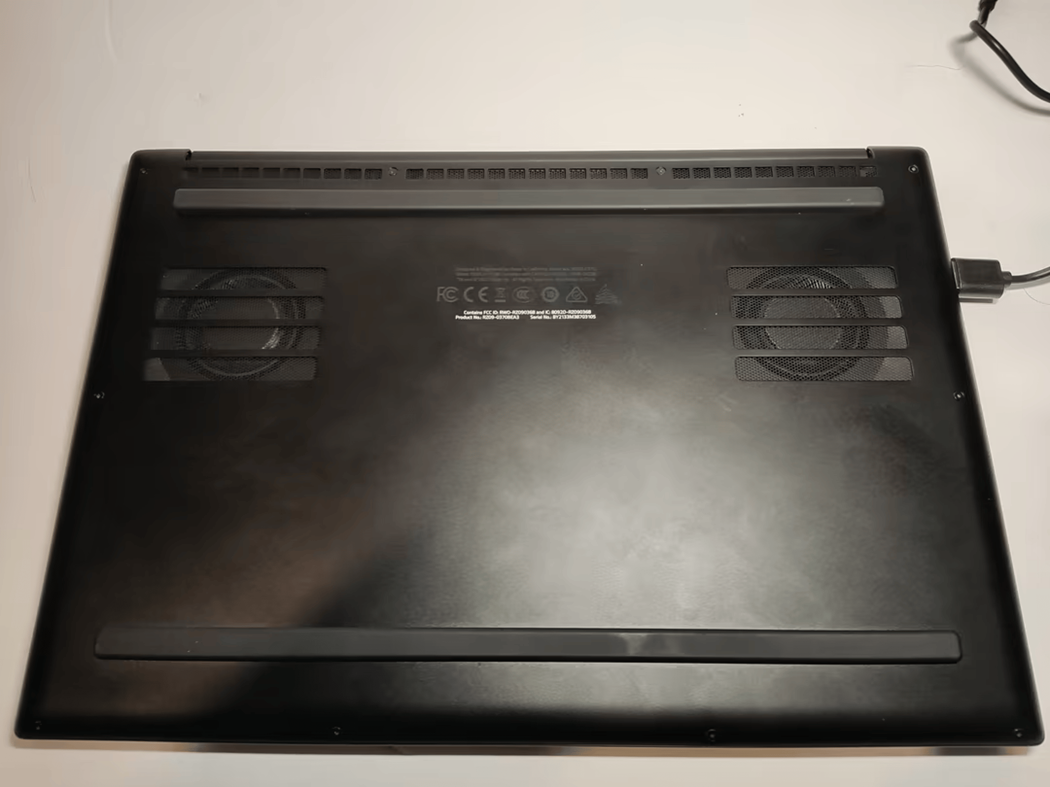 Razer Blade 14" 165hz 1440p Ryzen 9 5900HX RTX 3070 1TB SSD Laptop