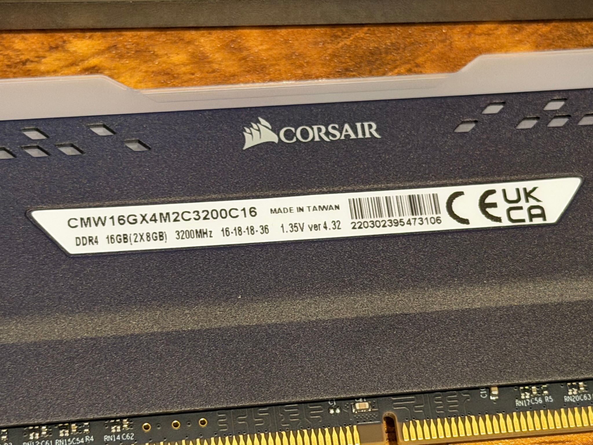 Corsair Vengeance RGB Pro - DDR4 3200MHz C16 - Mint Condition