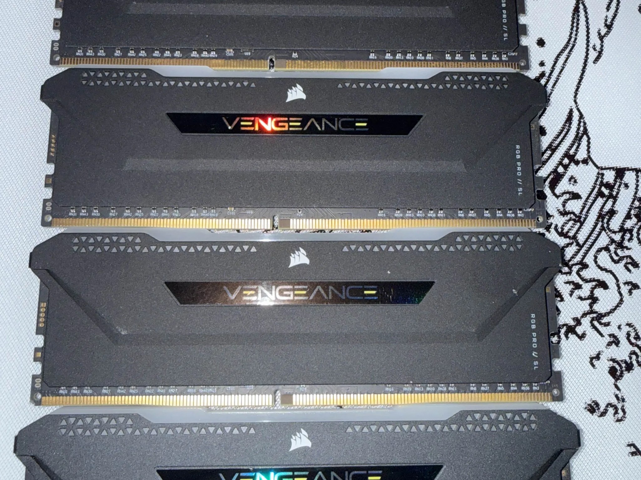 Corsair Vengeance RGB Pro SL 32GB CL16 DDR4 3200MHz/ 4 Sticks of 8GB
