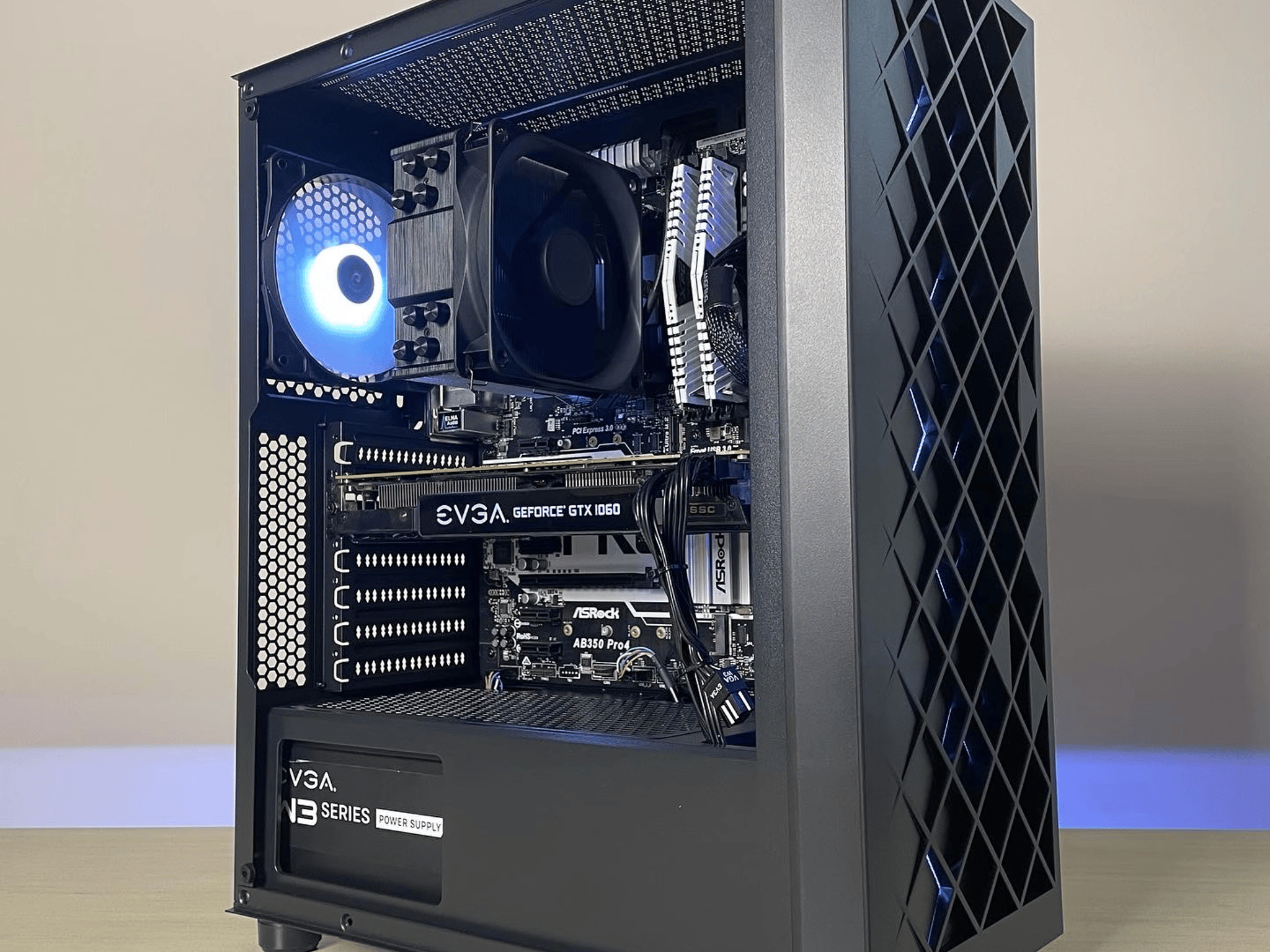 Gaming Pc Custom Built Gtx 1060/i5 10th/16gb Ram/256gb SSD Rgb
