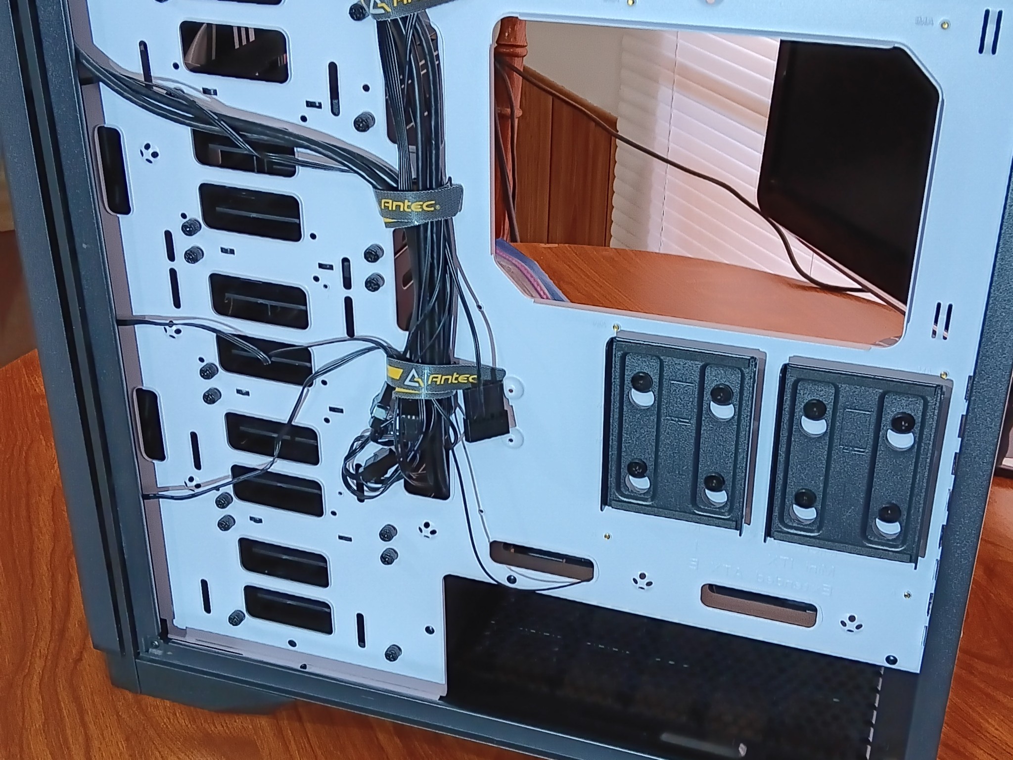 Antec P101 ATX Mid Tower PC Case Black