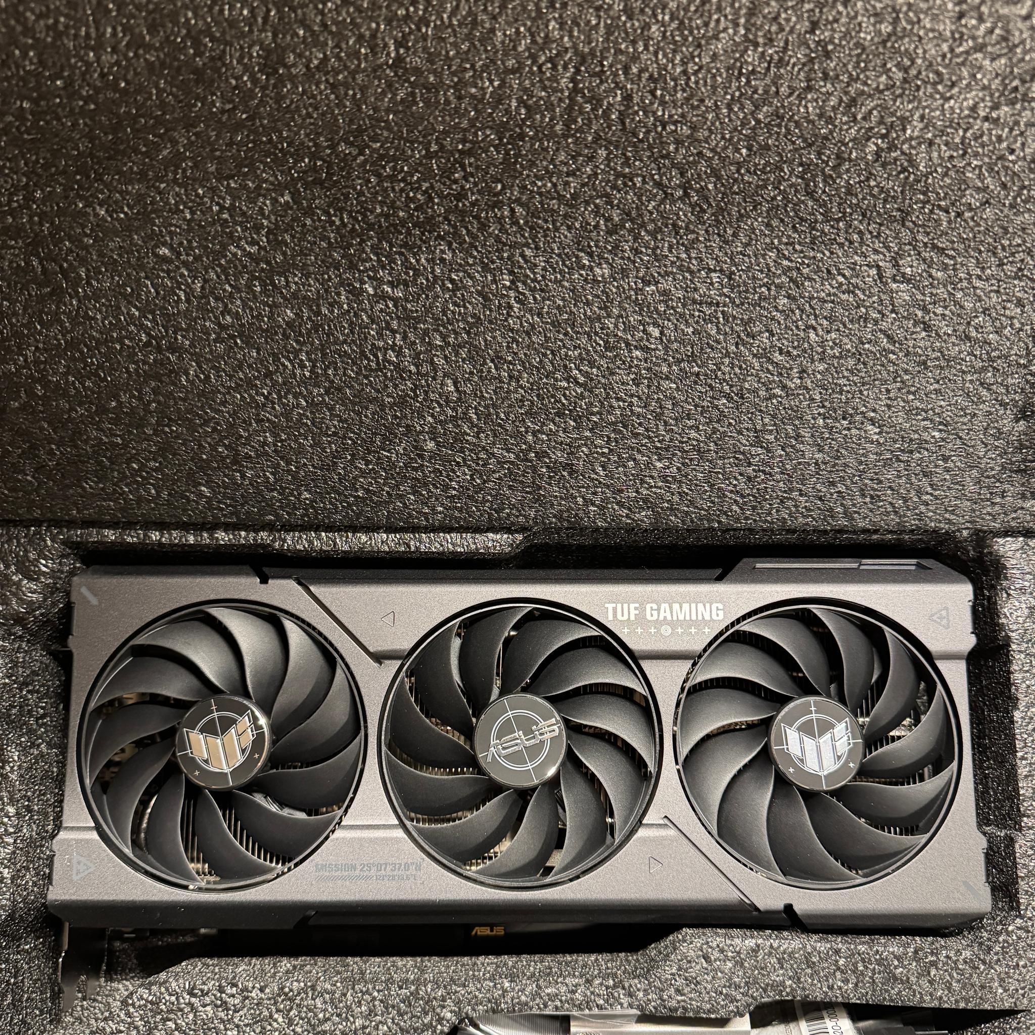*Like New* ASUS TUF RTX 4070 Super 12GB OC