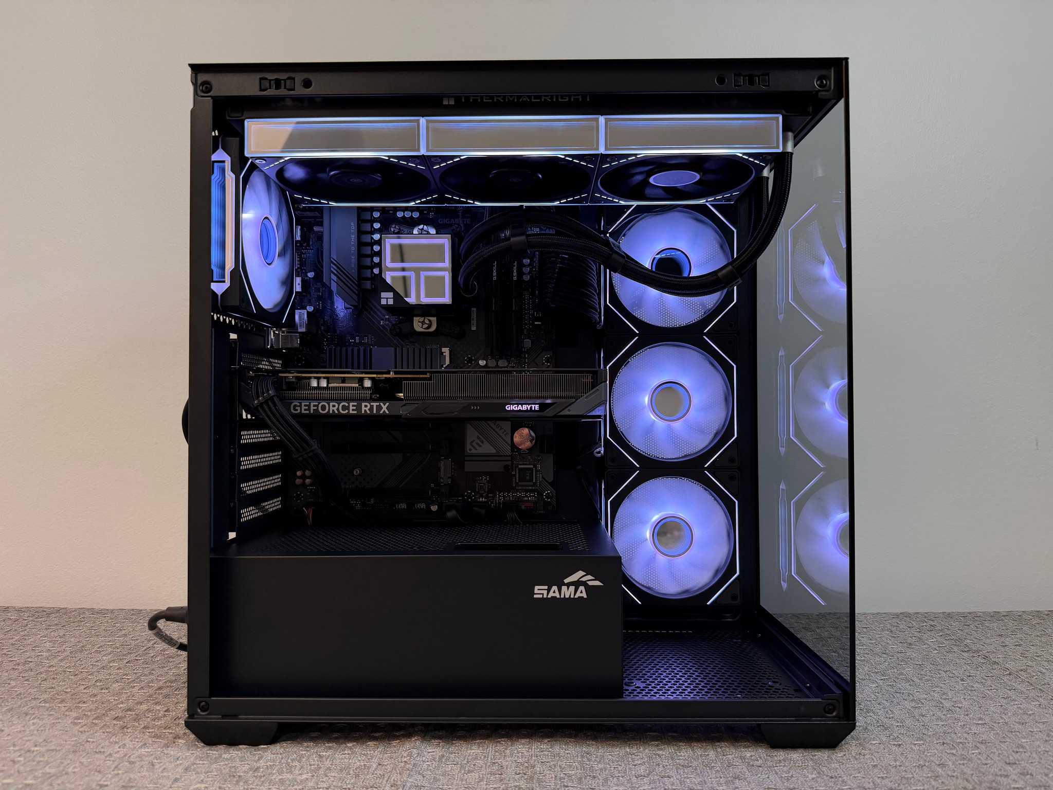 RTX 5060 8GB OC • RYZEN 5 5600 • B550 WIFI • 16GB DDR4 • 512GB SSD • 360MM AIO NEW CUSTOM GAMING PC