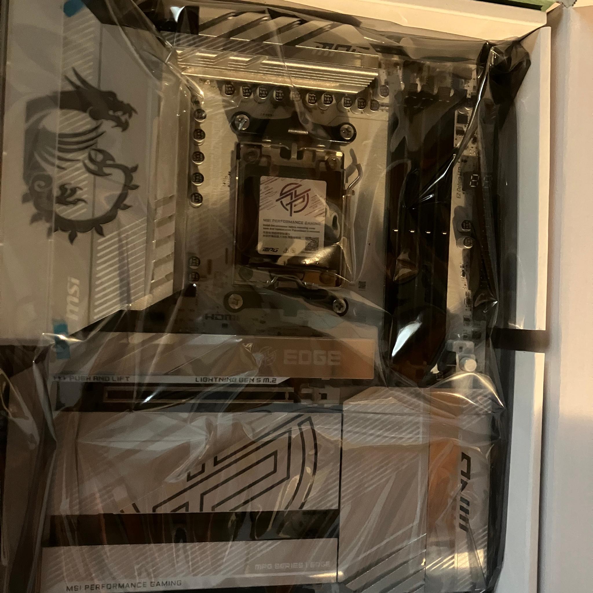 MSI Mag X870E Edge Ti Wifi
