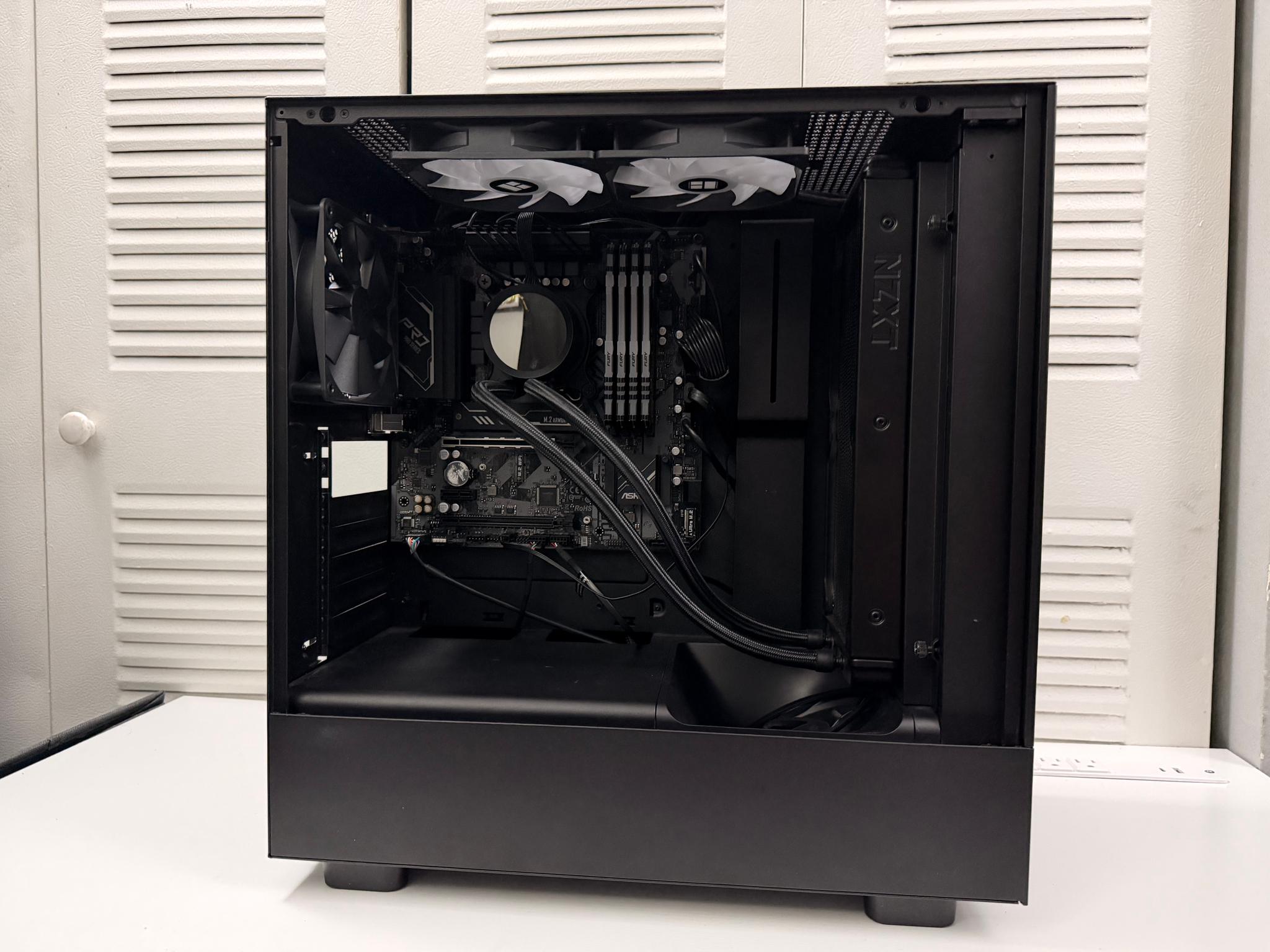 Custom Gaming PC Build – 32GB RGB – Kraken 280 LCD – 750W Gold – Needs GPU + SSD