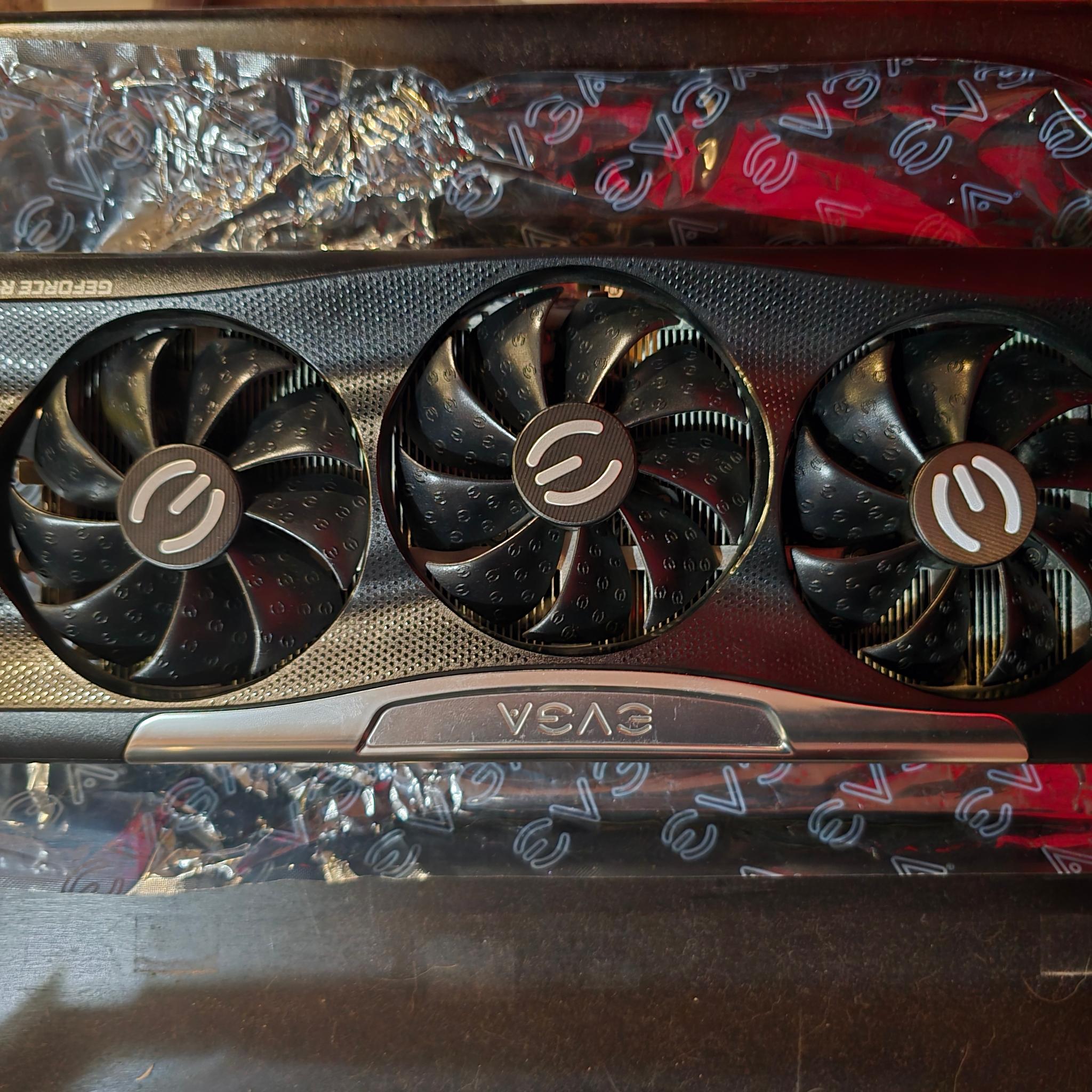 EVGA FTW3 Ultra Gaming GeForce RTX 3080 12GB LHR