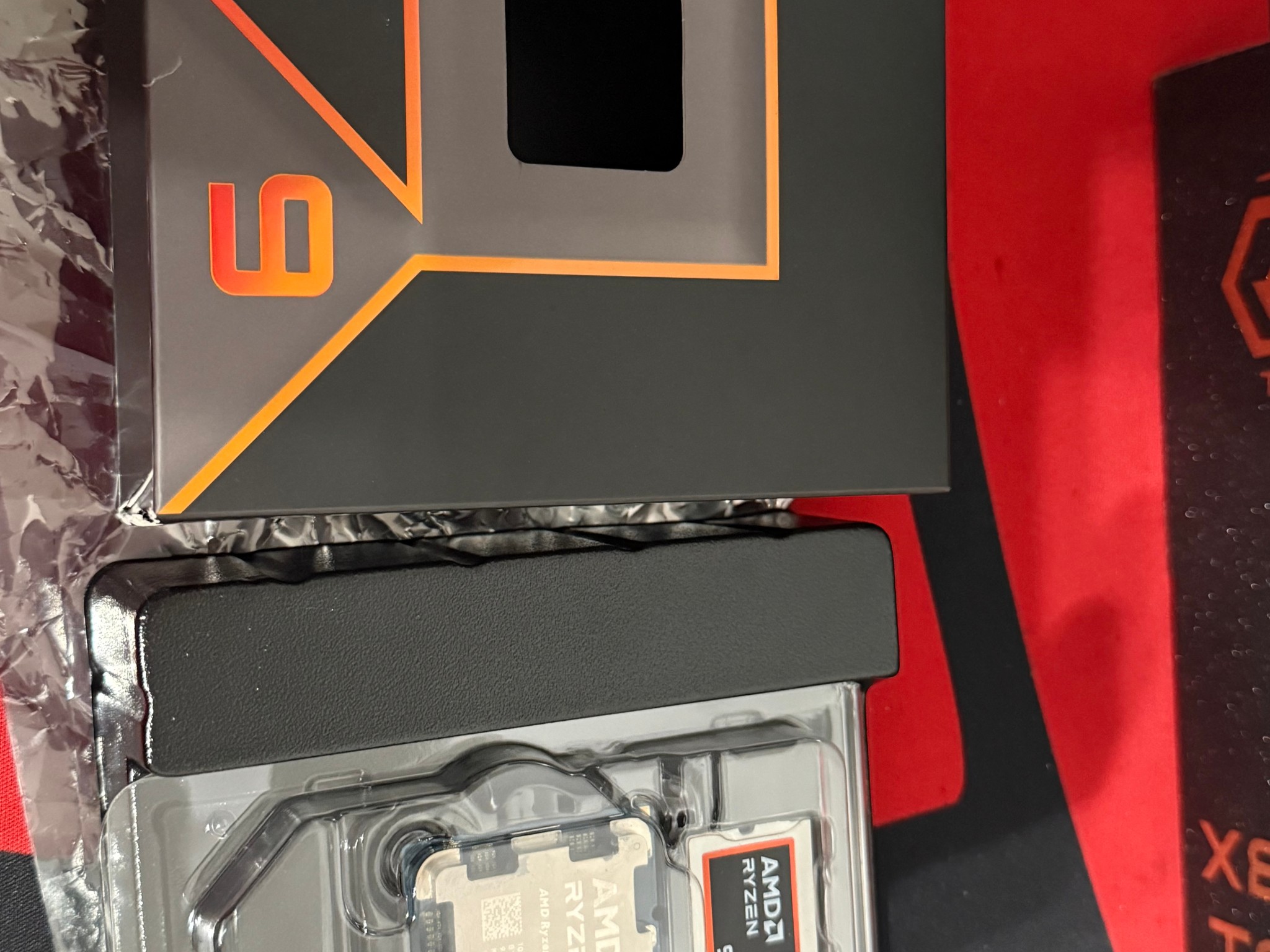 AMD Ryzen 9 9950X