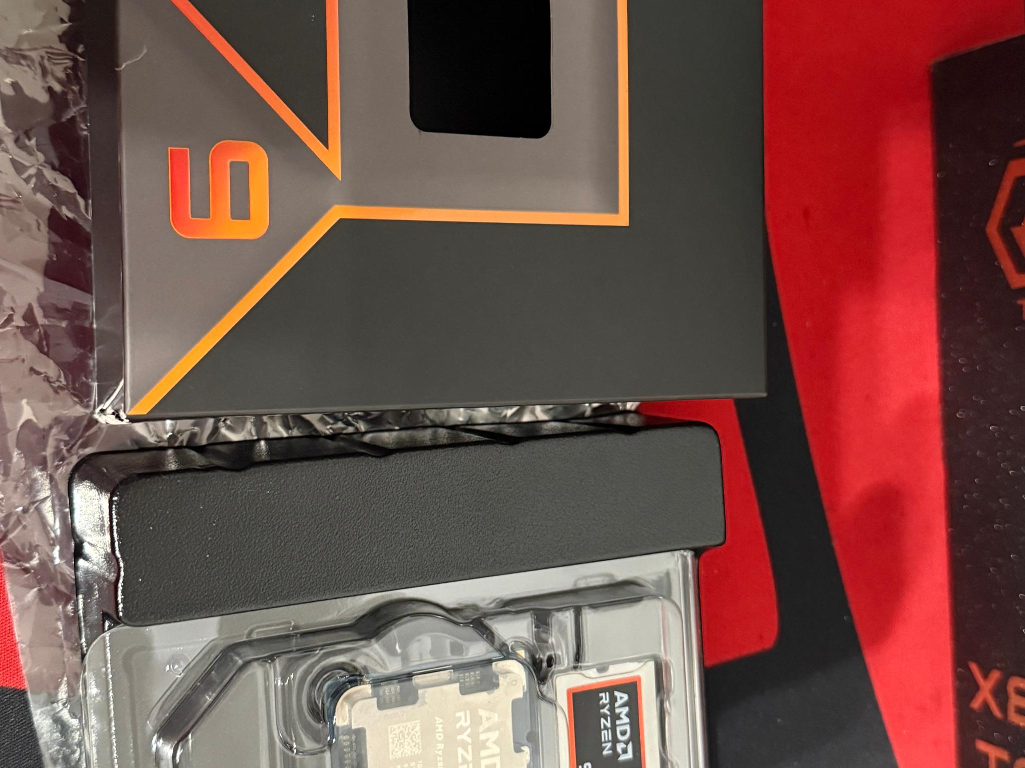 AMD Ryzen 9 9950X