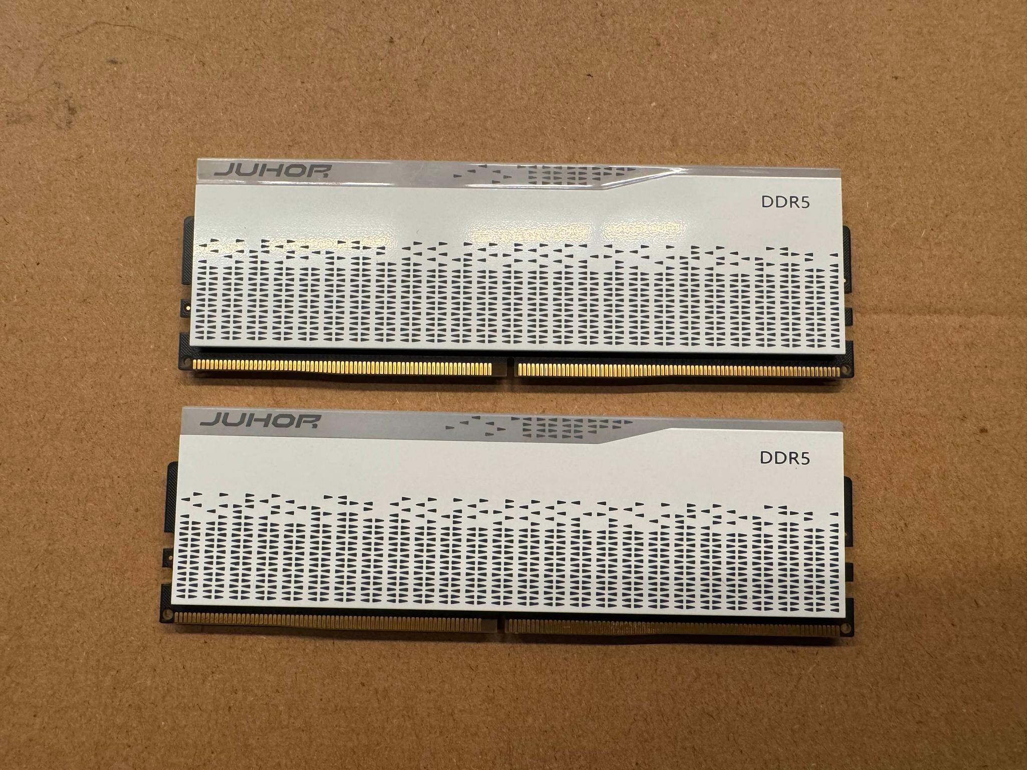 JUHOR - DDR5 32GB (2x16) 5600MHz RGB