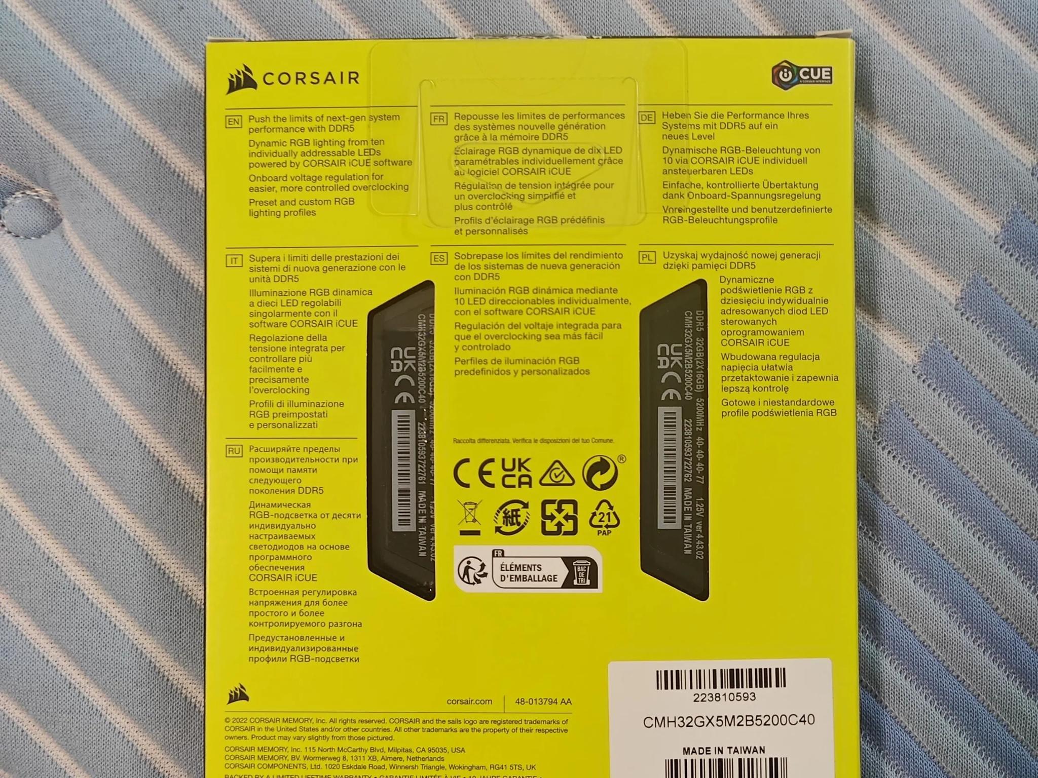 CORSAIR VENGEANCE RGB DDR5 RAM 32GB (5200MHz) BLACK