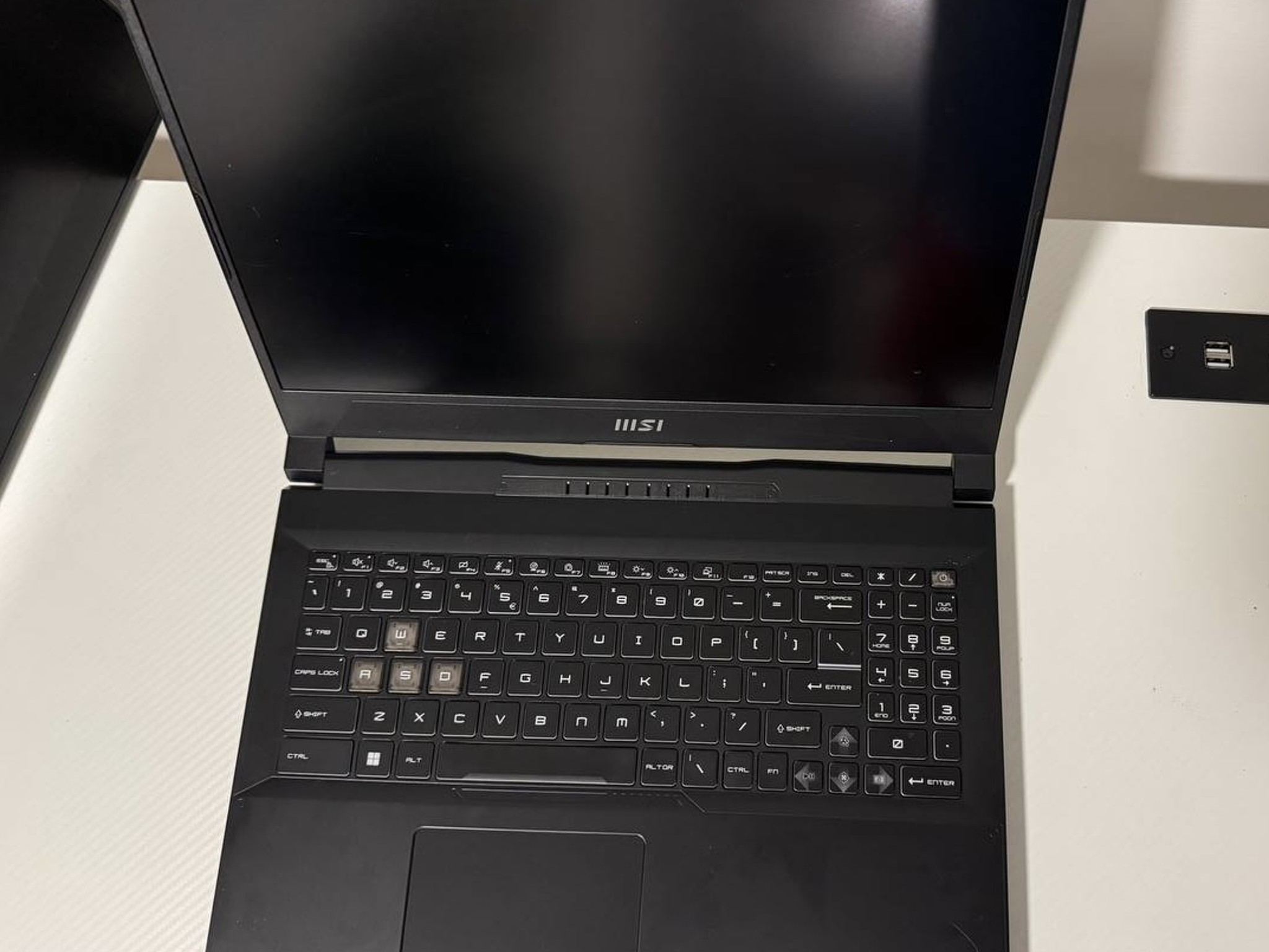 MSI KATANA 15 / Nvidia RTX 4070