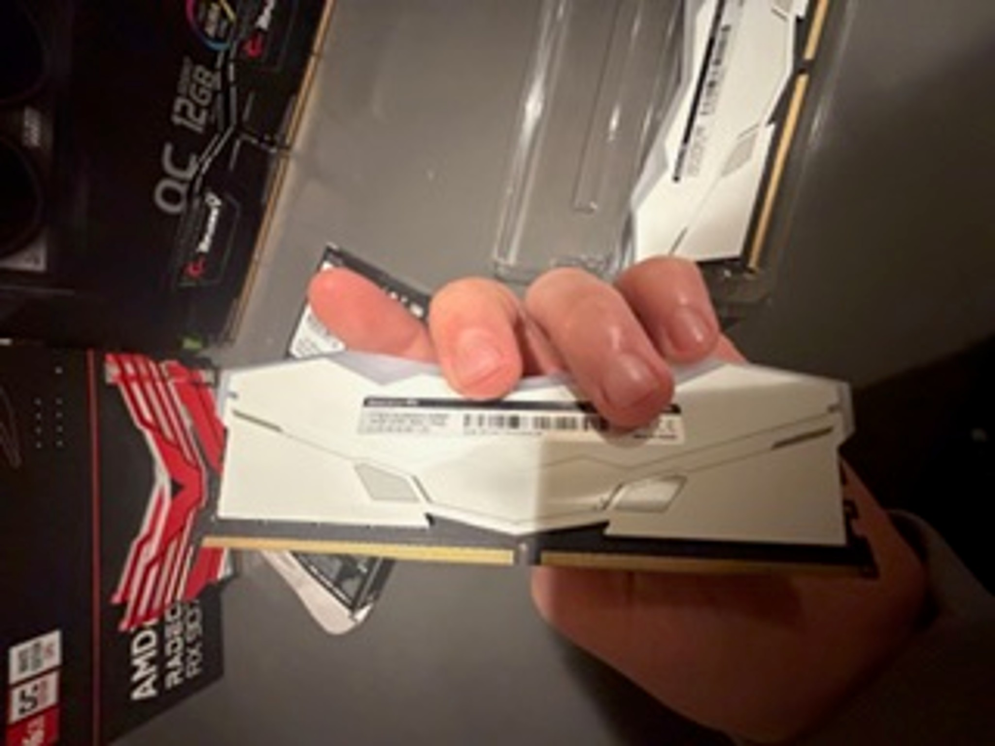 TeamGroup T-Force Delta Alpha RGB 32GB (2 x 16GB) DDR5-5600 PC5-44800 CL40  - White