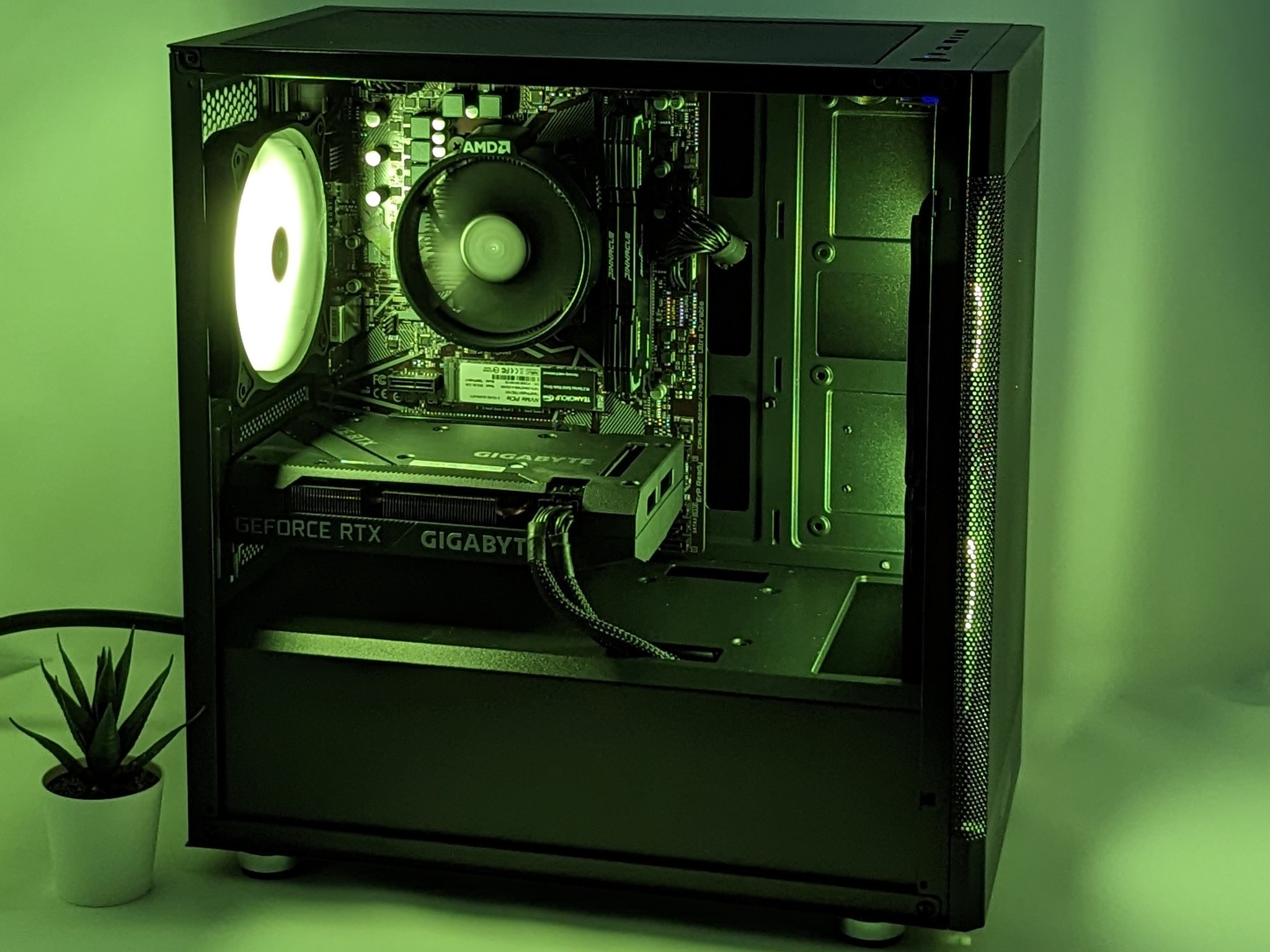 Sleek RTX Whisperer | RTX 3060 | Ryzen 5 5500 | 16gb RAM | TEAMGROUP MP34 1 TB M.2 NVMe SSD