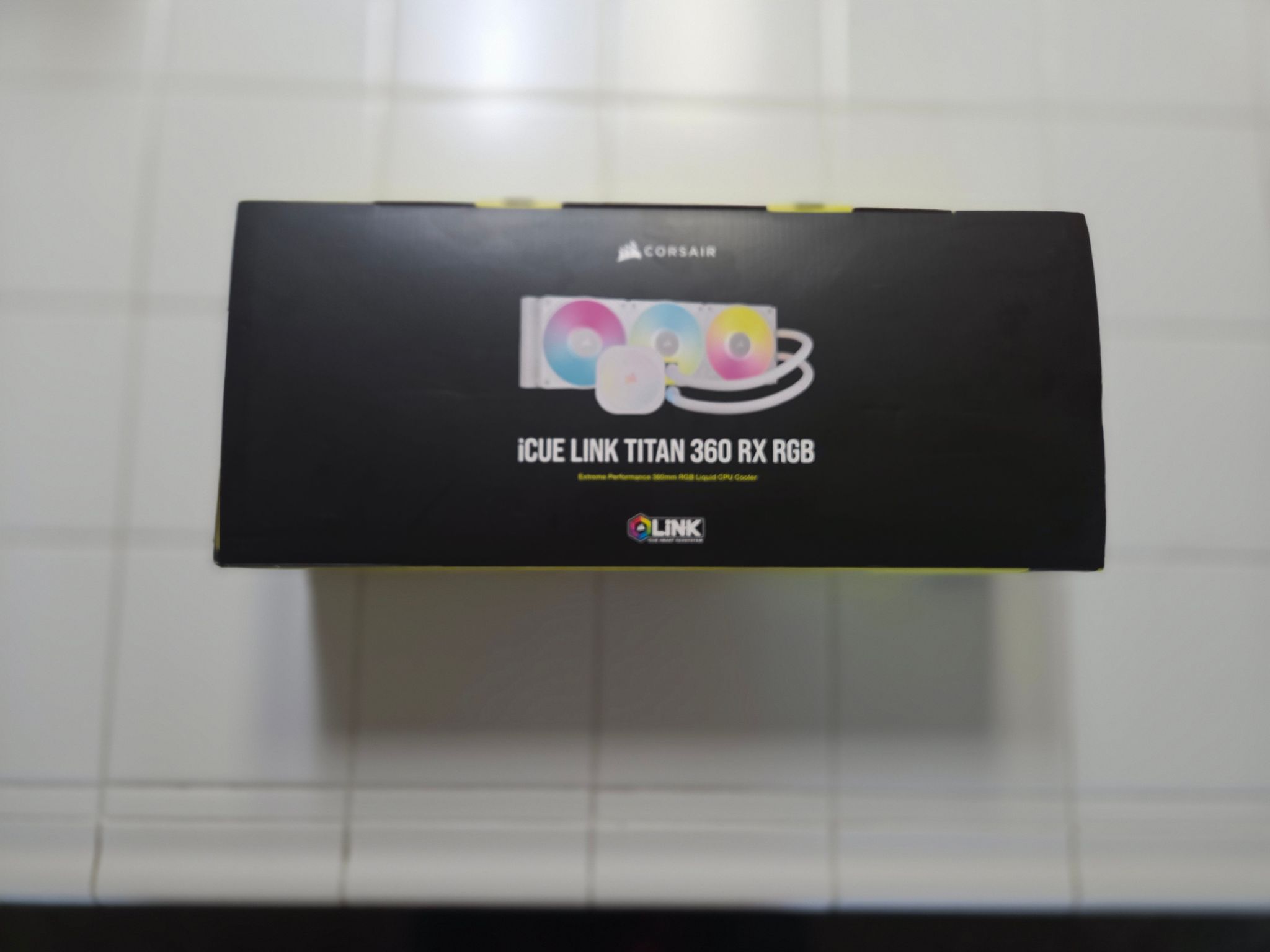 CORSAIR TITAN 360 RX RGB WHITE