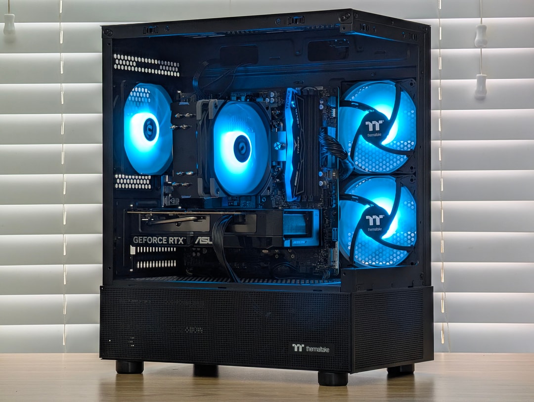 💙🖤Ryzen 5 7600x | RTX 5060Ti | 1TB SSD | Gaming PC🖤💙 | Jawa