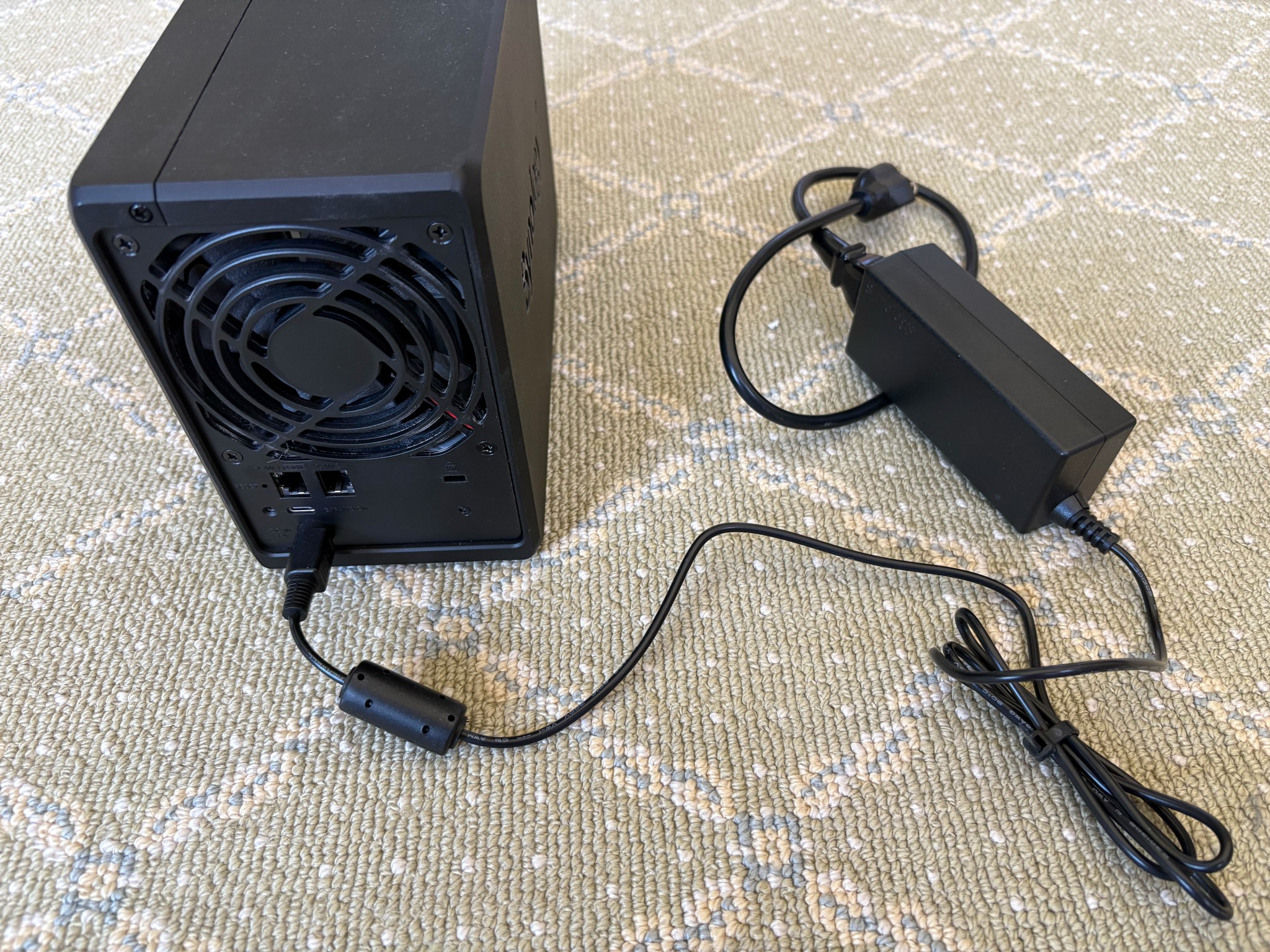 Synology DS725+ NAS w/ 2 16TB Plus SATA HDDs 3.5 & 1 400GB SNV5420 NVMe PCIe 3.0 M.2 SSD