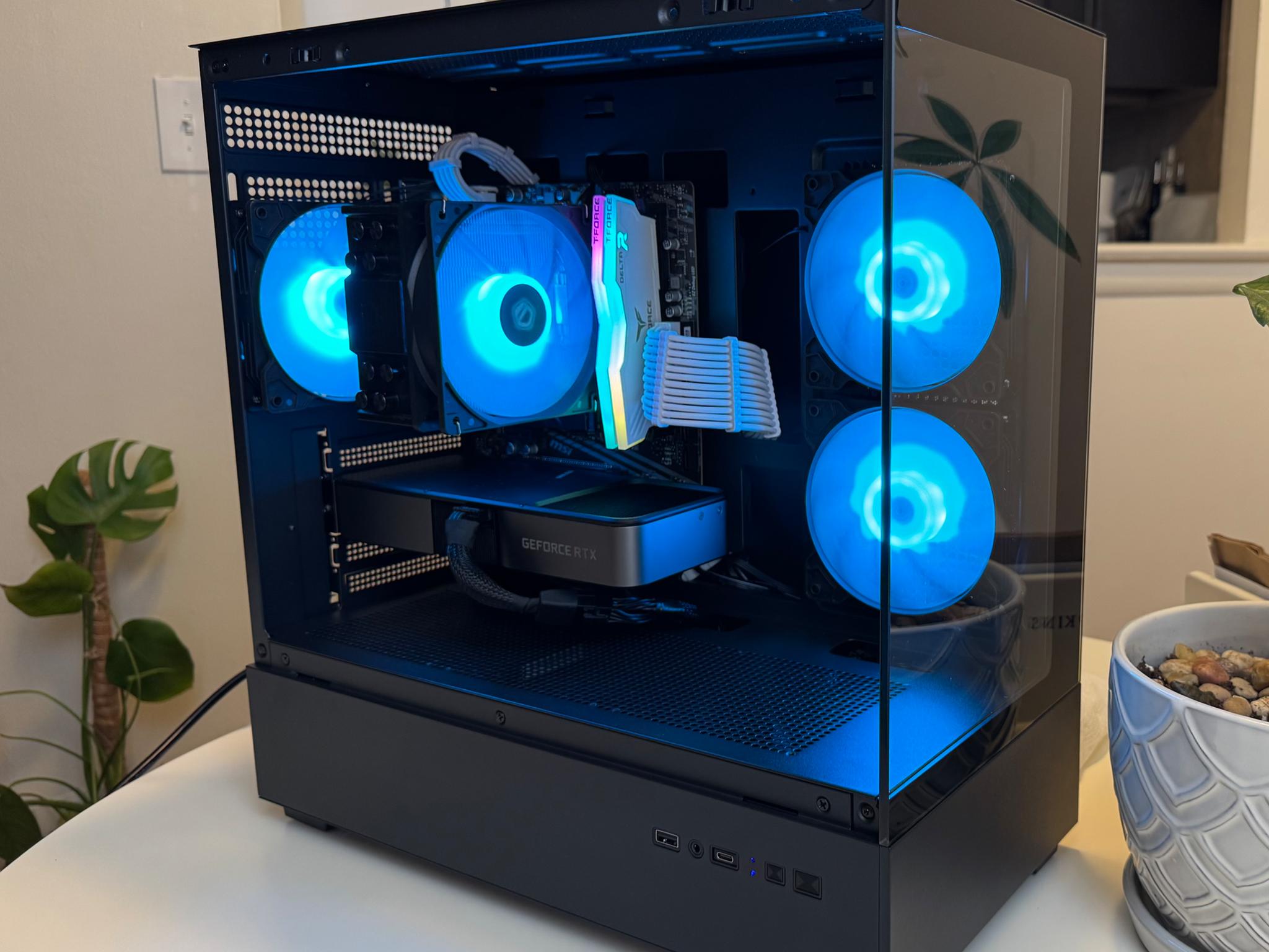 (New) Gaming PC (RTX 3070 + Ryzen 7 5700x)