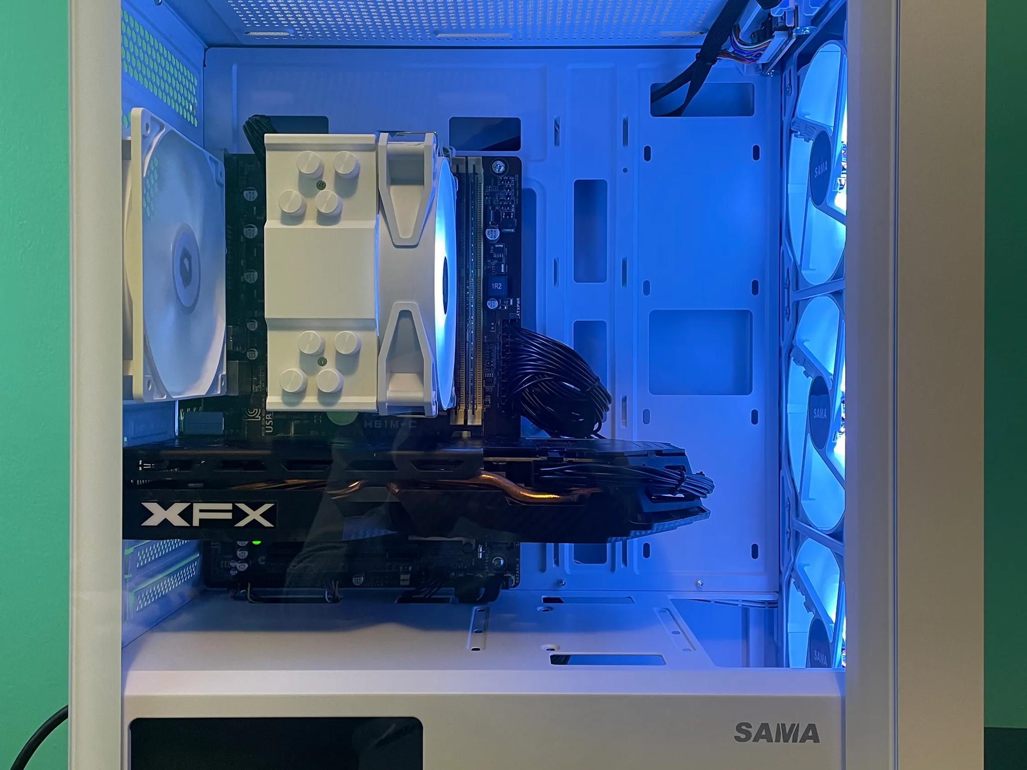 SLEEK Glass Gaming PC | Intel i5 / Nvidia GTX970 / 8GB / 600GB Win 10 Pro WiFi