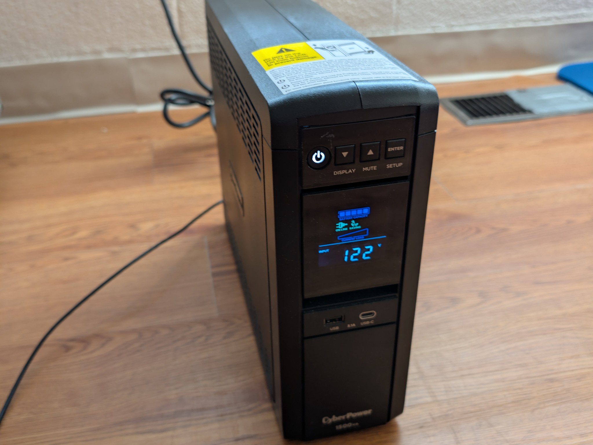 UPS - CyberPower CP1500PFCLCD 1500VA 1000W