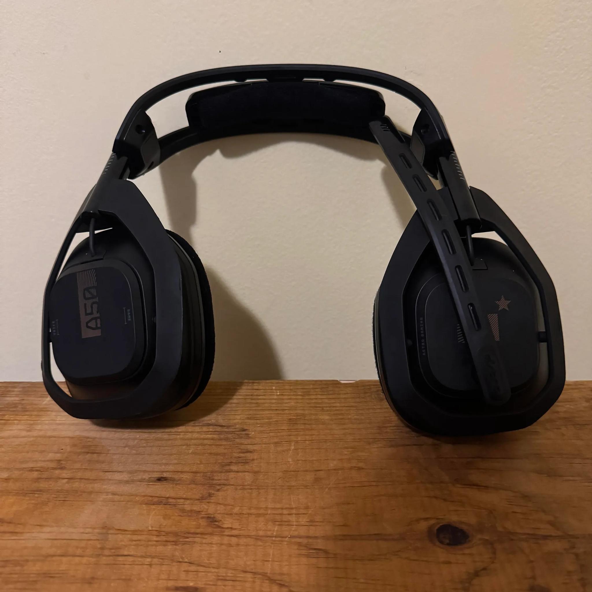 Astro A50 + Base Station