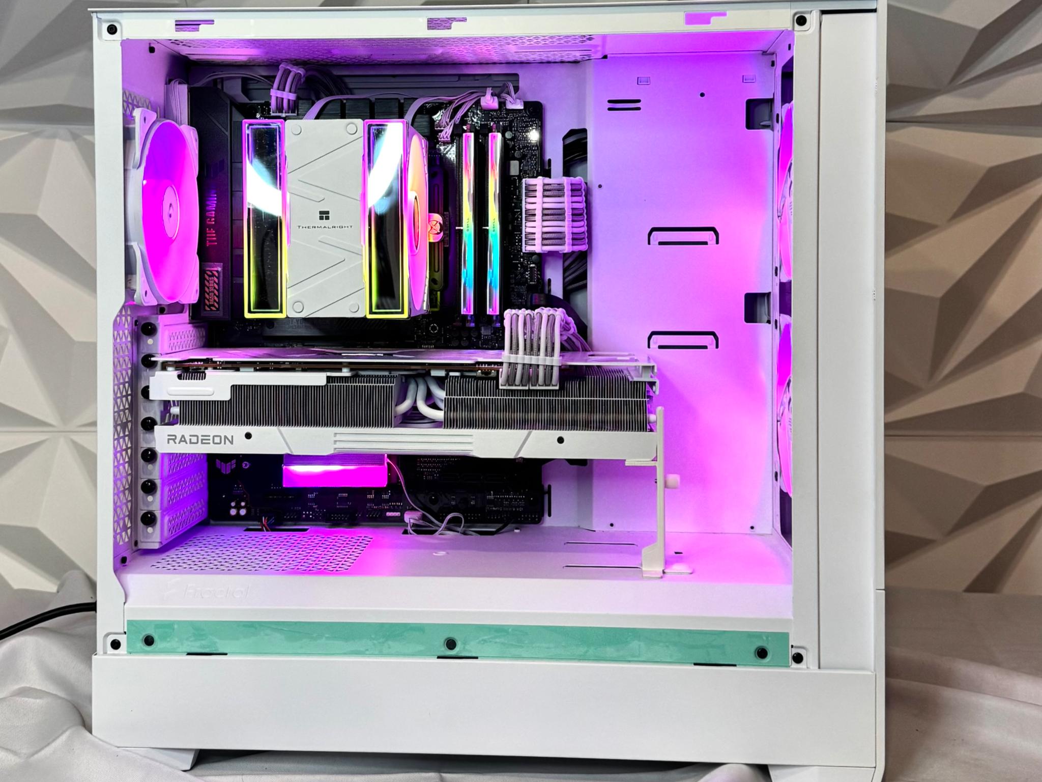🎠🏰🐰|Highend Gaming Pc| 7700x, 7900xt, 32gb, 5tb, Wifi