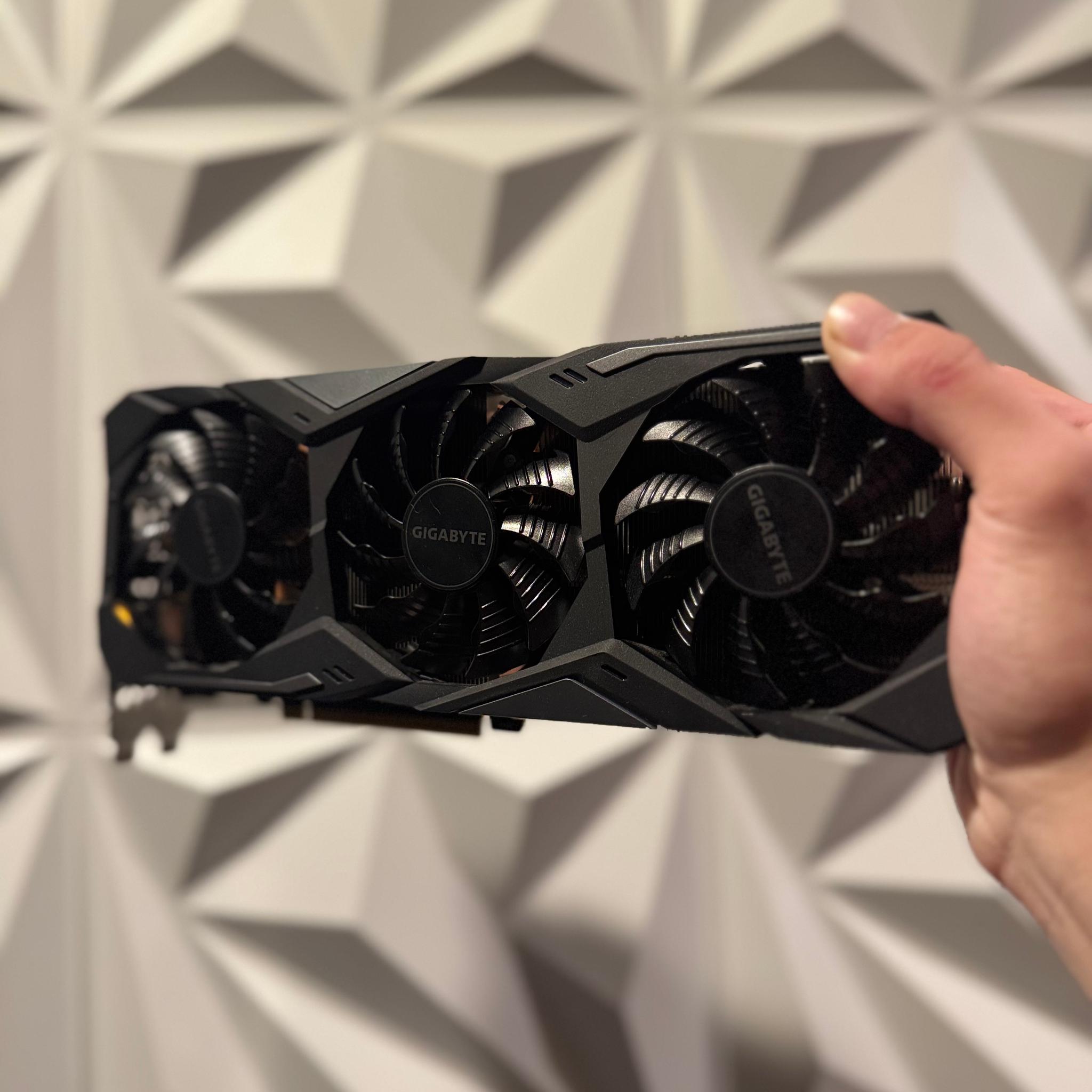 RTX 2070 Super Gigabyte