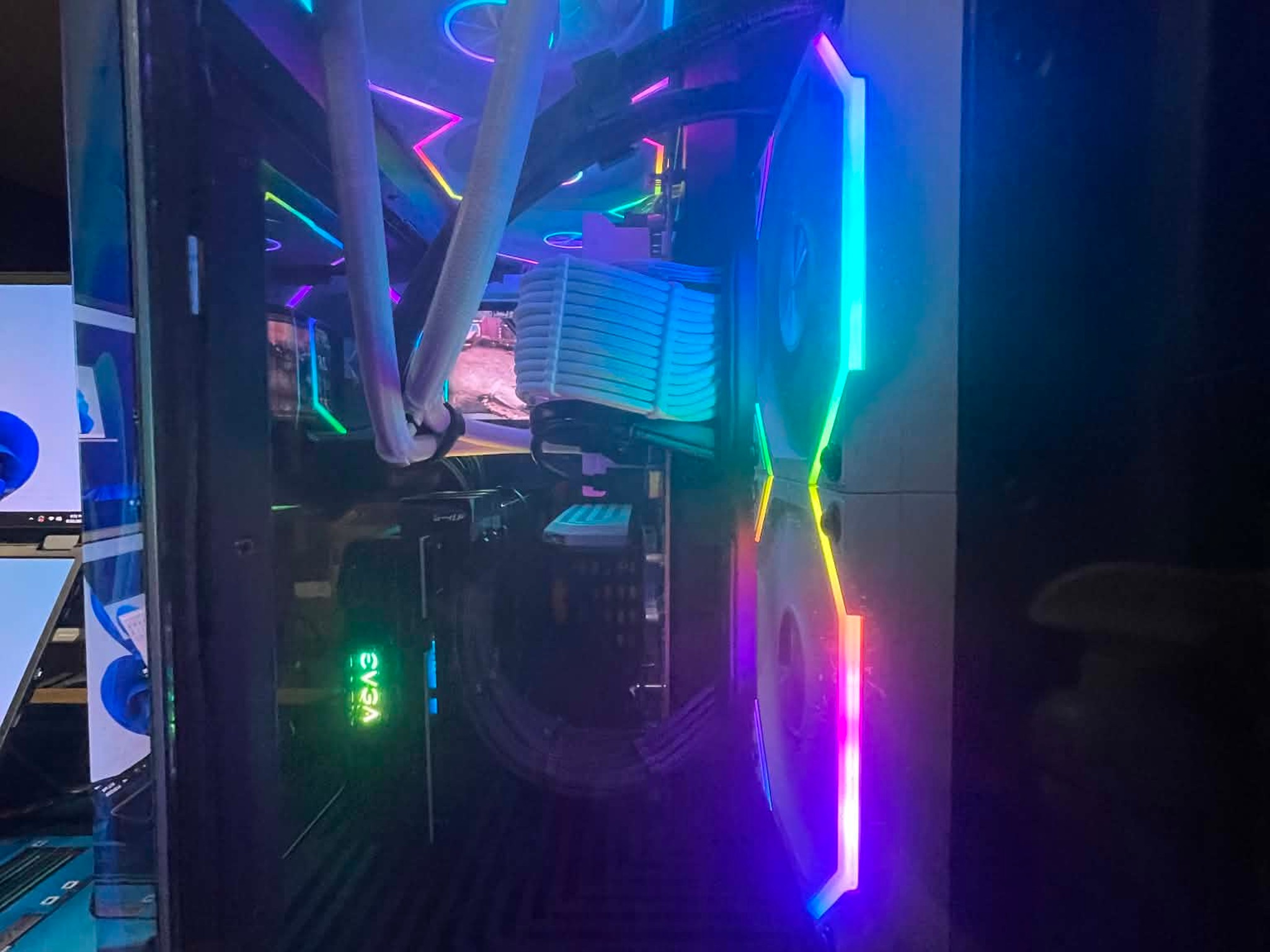 Hyte Y60 Custom Gaming intell PC Build