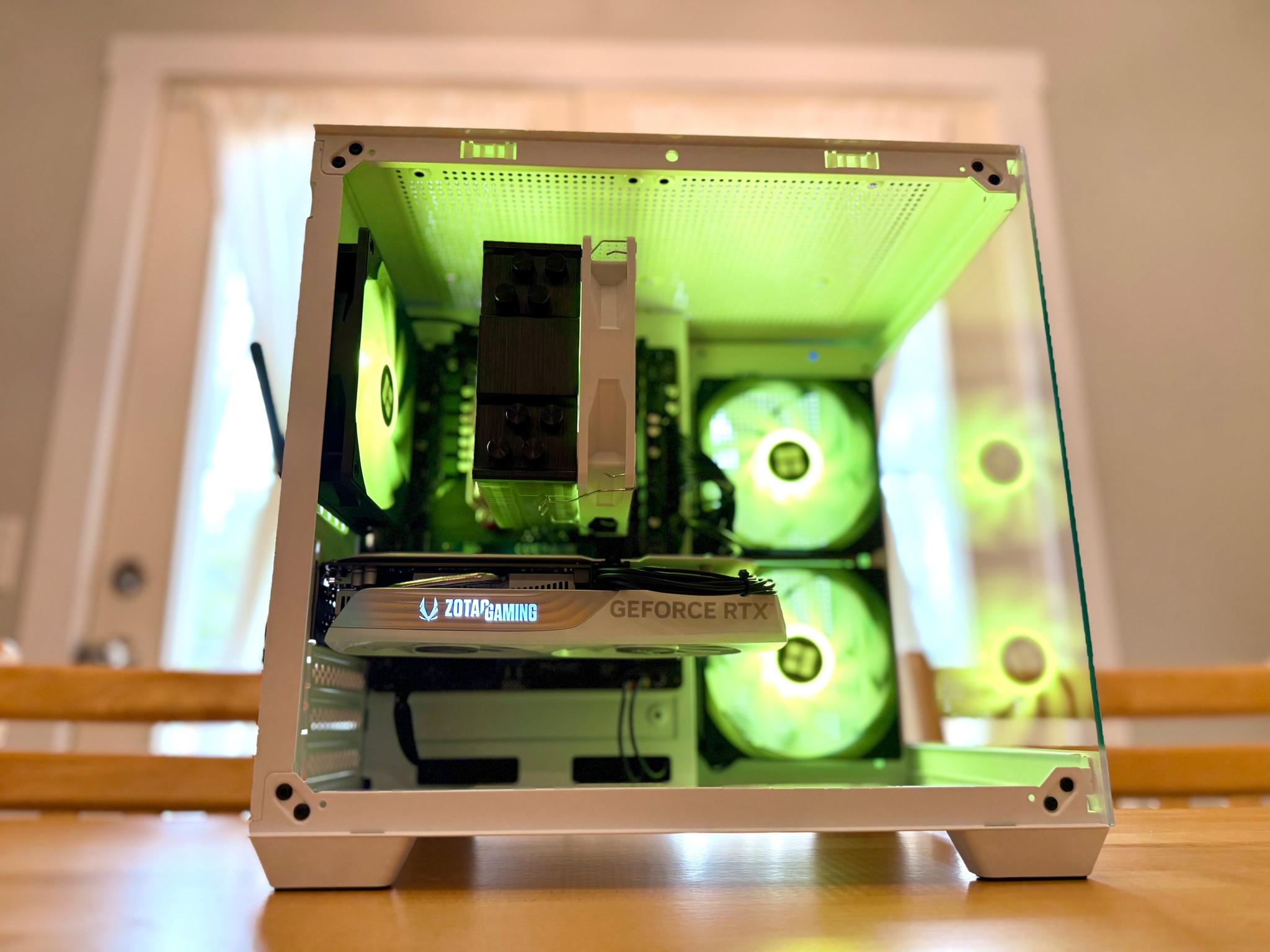 ⚪️▫️| RTX 4060, Ryzen 2600, 16gb Ram, 1tb SSD WiFi Equipped, White ARGB Gaming PC