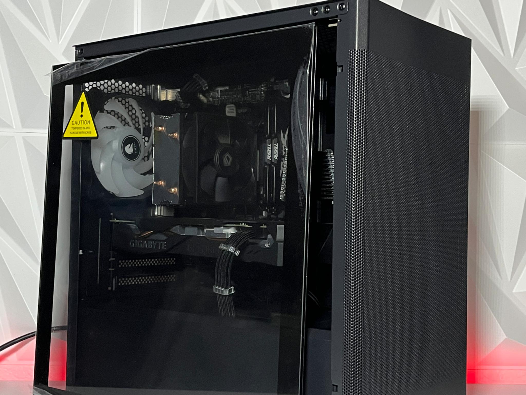 RTX 2060 Super 8GB, Ryzen 7 2700X, 16GB RAM | RGB Gaming Computer/PC