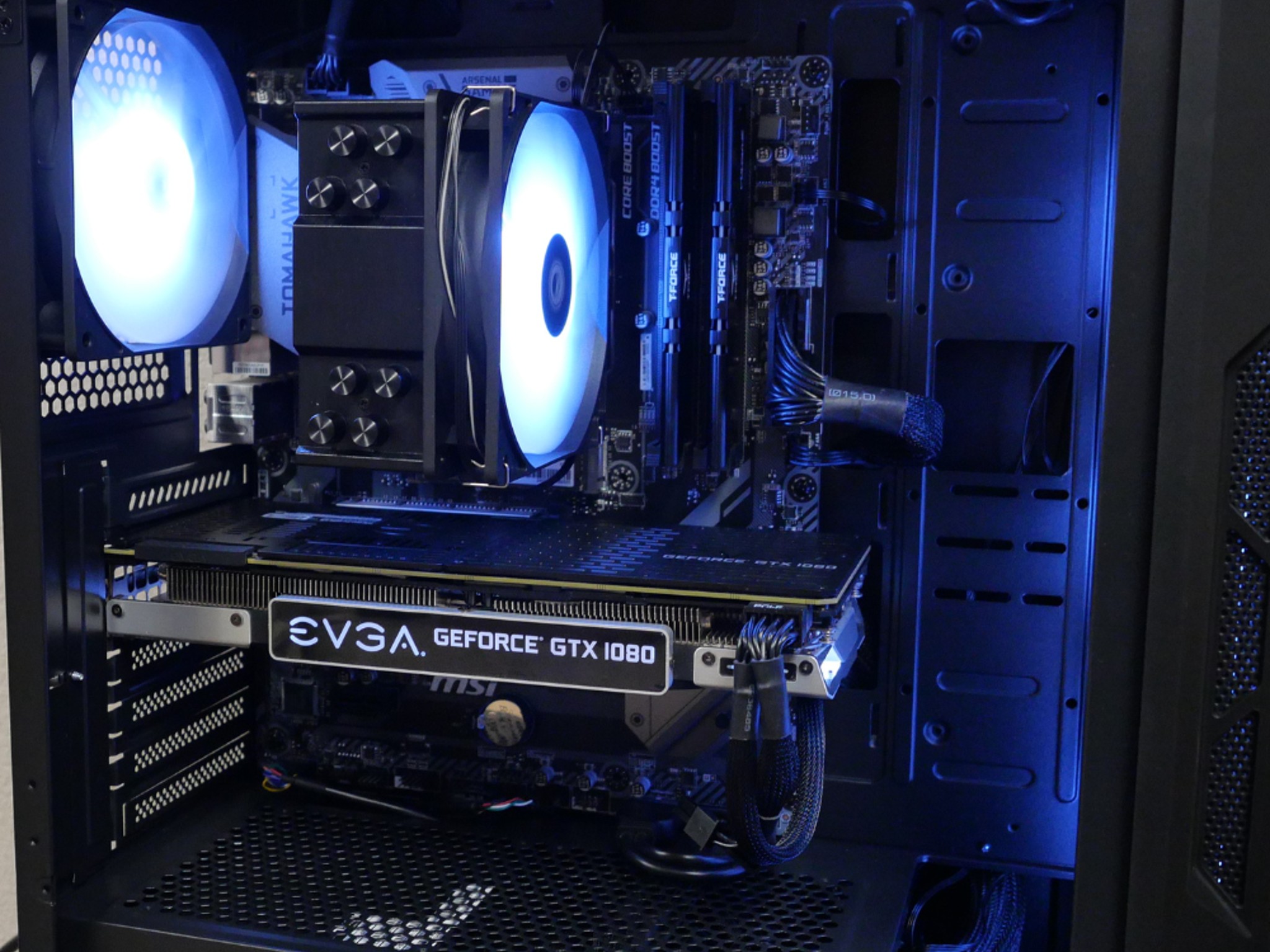 Ryzen 5 5500 - EVGA GeForce GTX 1080 - T-Force 16gb DDR4 3600MHz - 1TB NVMe SSD