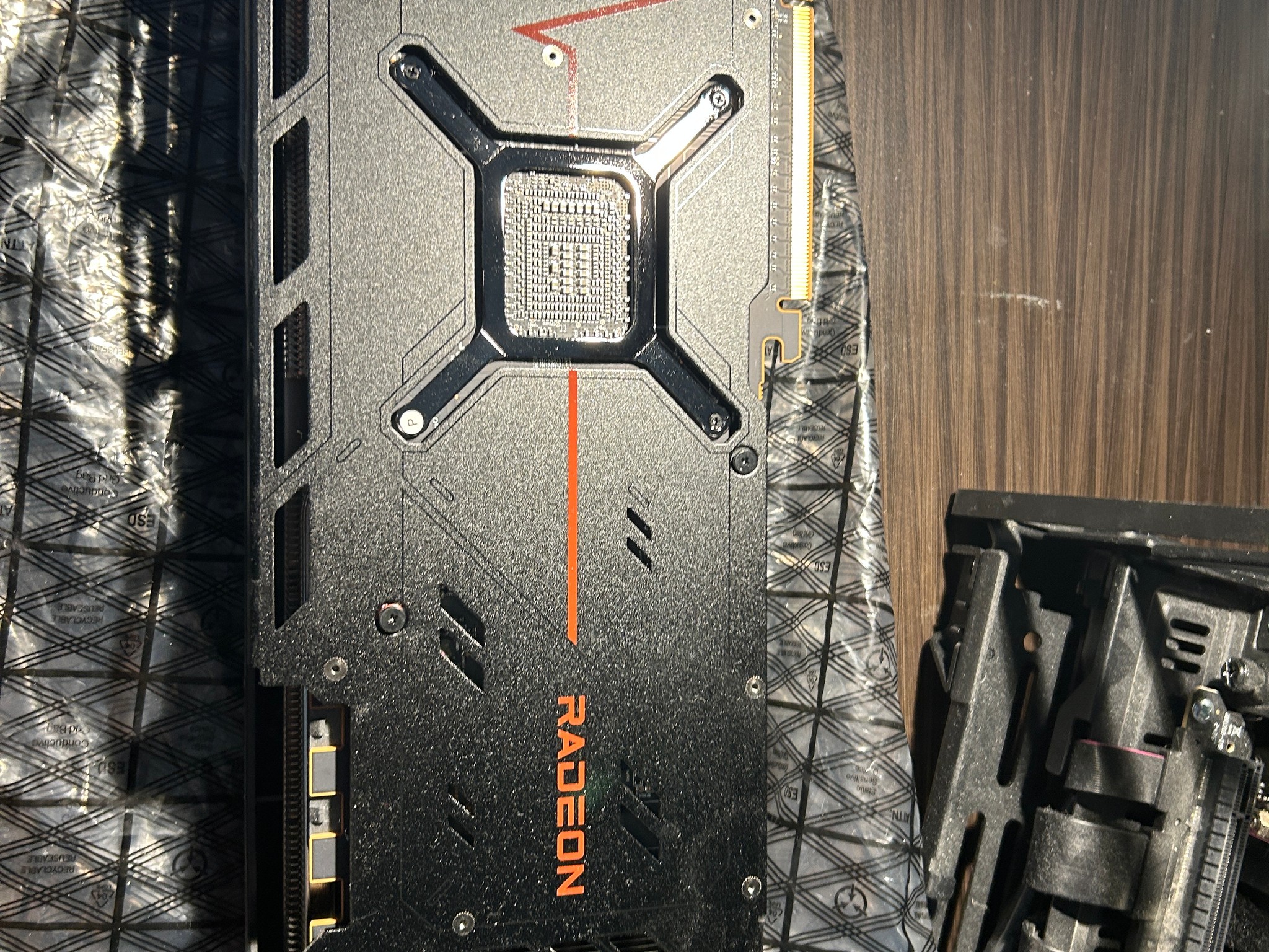 Sapphire PULSE Radeon RX 7900 XT