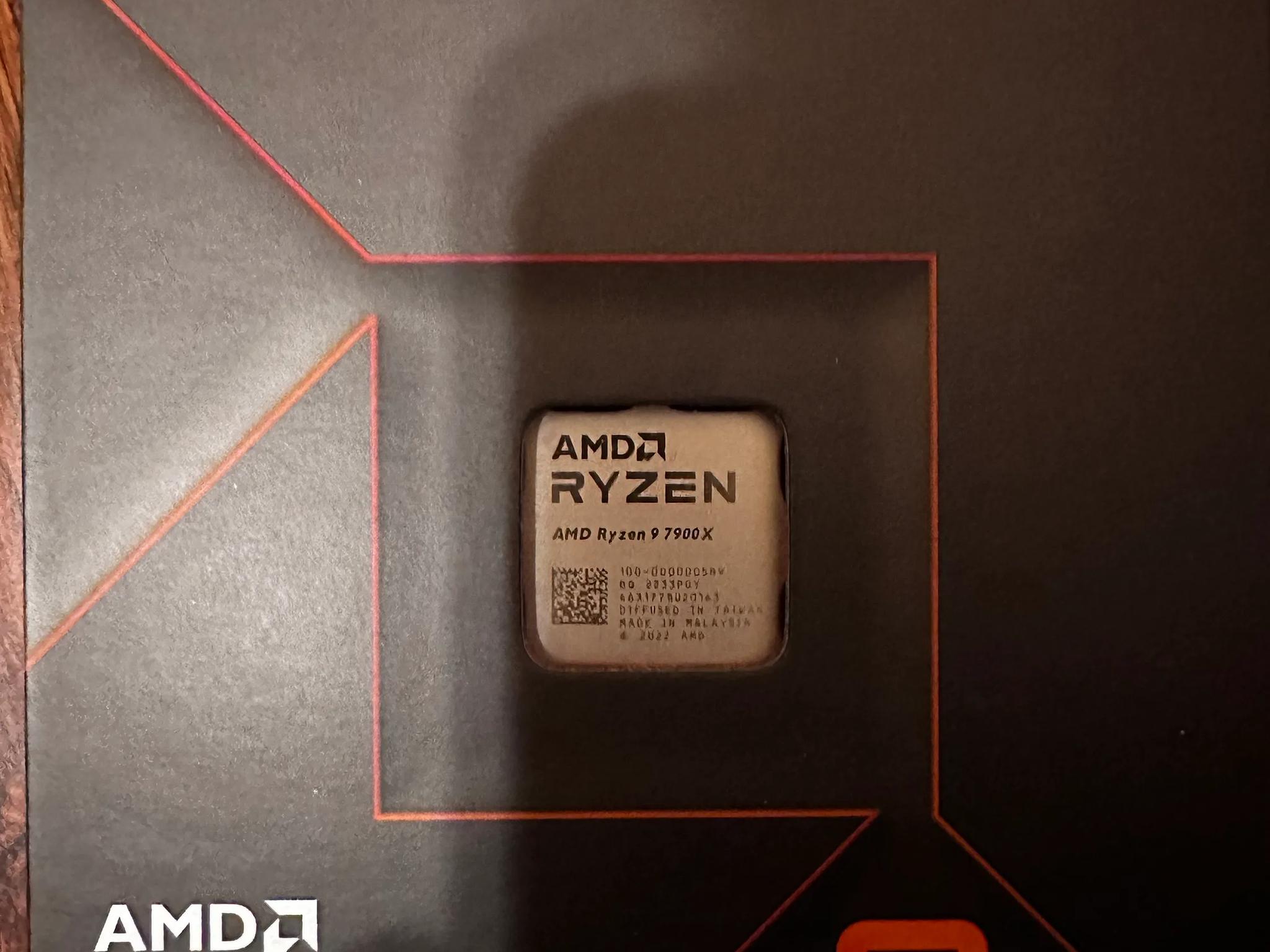 BNIB Ryzen 9 7900x 
