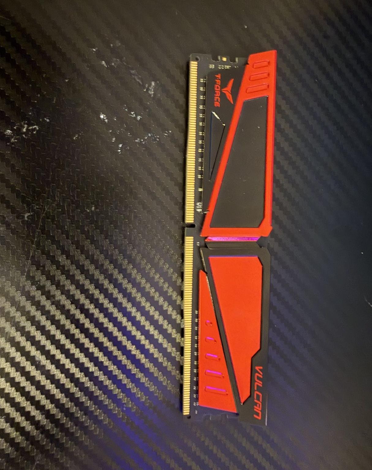 ⚙️Vulcan 8gb ddr4 3000mhz CL16 1x8Gb🪚