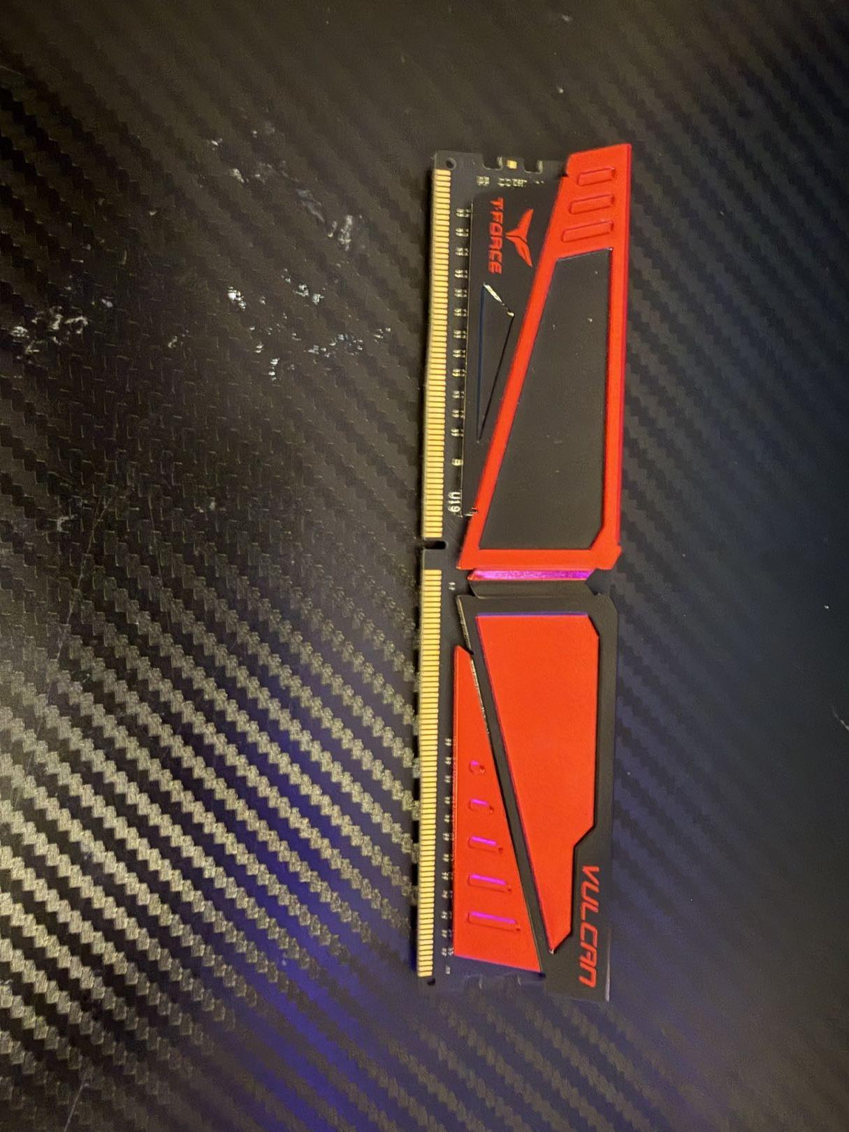⚙️Vulcan 8gb ddr4 3000mhz CL16 1x8Gb🪚