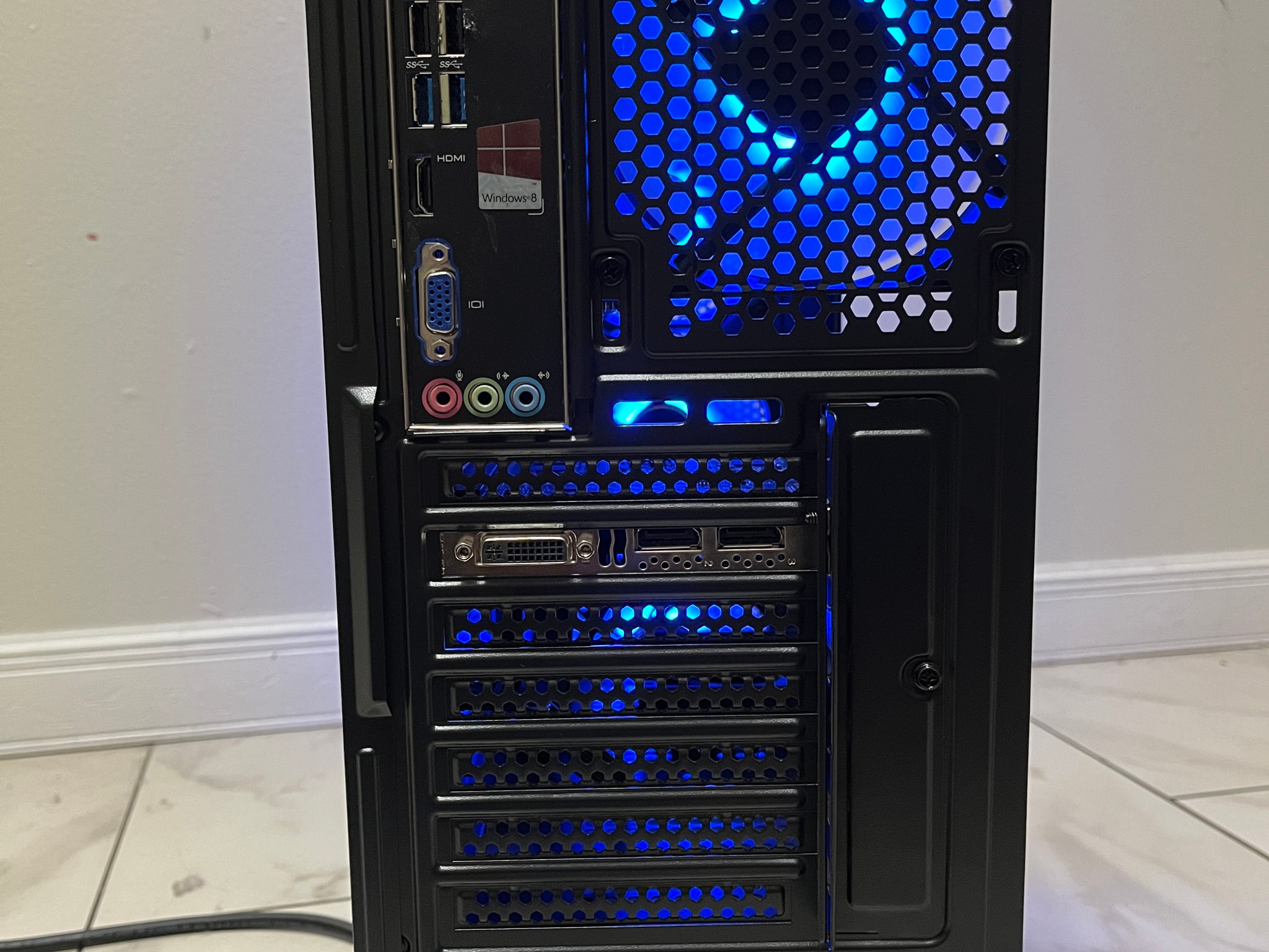 Super Budget Gaming PC - Intel i5-4440, NVIDIA 4GB GPU, 12GB RAM, 628GB Storage, w/ Wi-Fi & BT