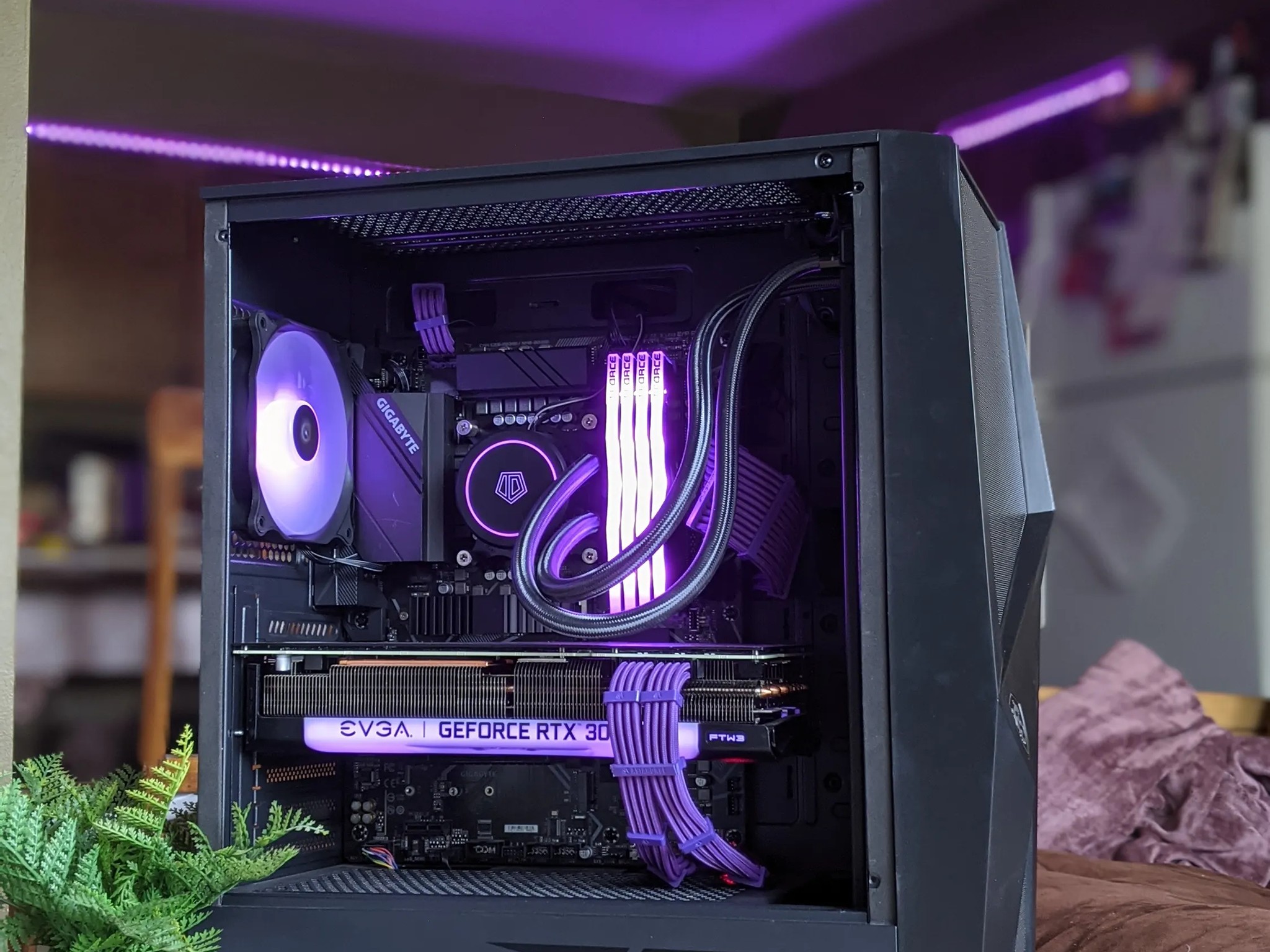 I7 10700k RTX 3070ti gaming and streaming pc