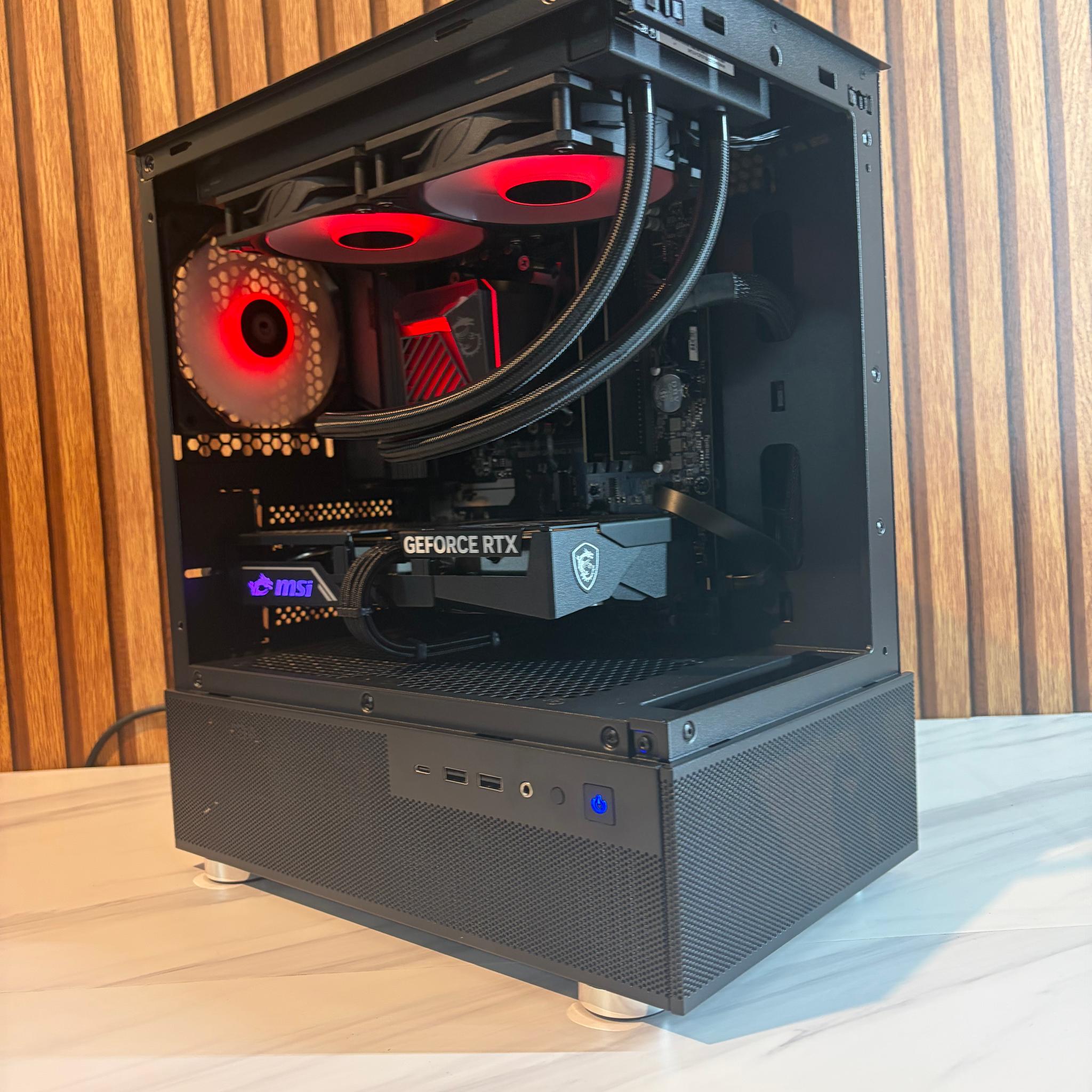 RTX 5060 | RYZEN 5 5500 | 16GB DDR4 | 500GB SSD | 240MM AIO