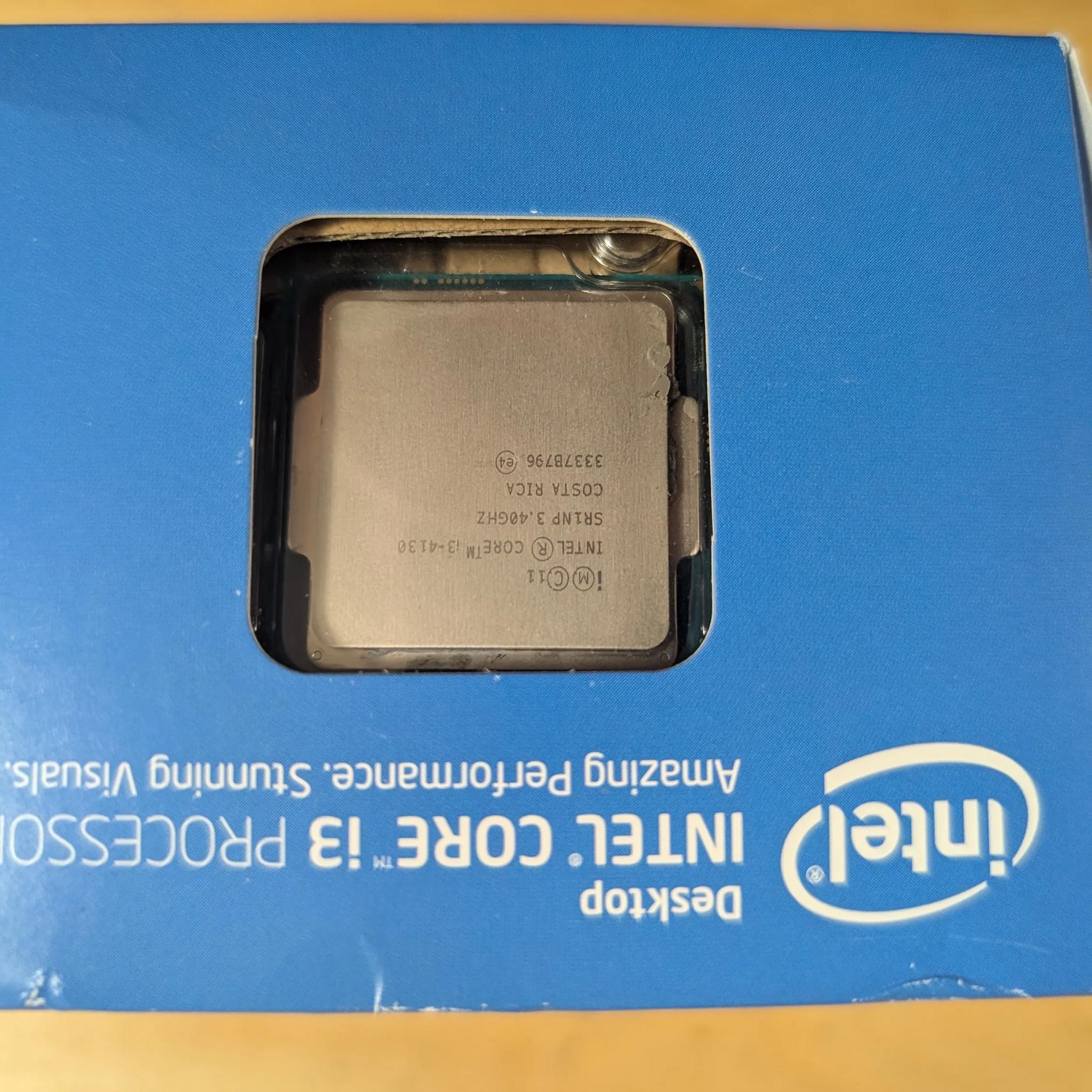 Intel Core i3 4130 + stock cooler