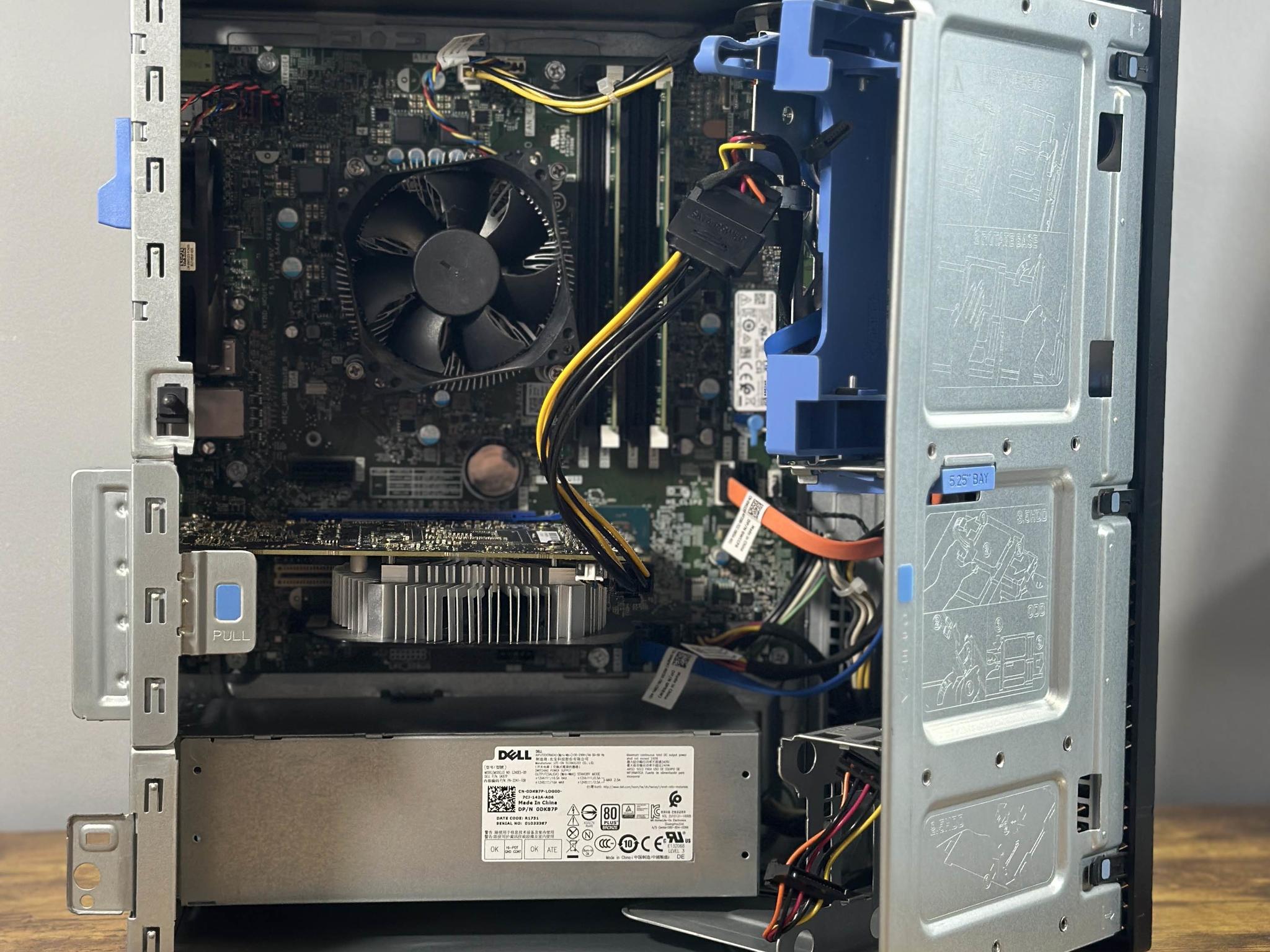 GTX 1060 3GB | Intel i7 7700 | 16GB DDR4 | 512GB NVME | Win11