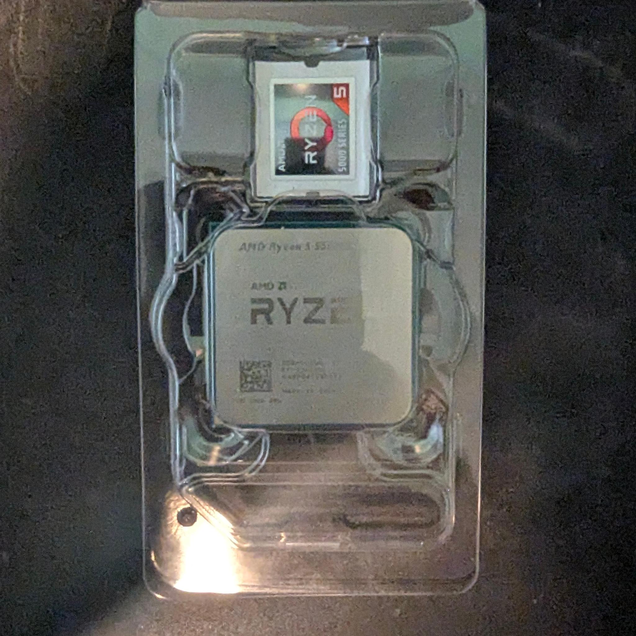 AMD Ryzen 5 5500GT 3.6 GHz 6-Core Processor (Integrated Graphics)