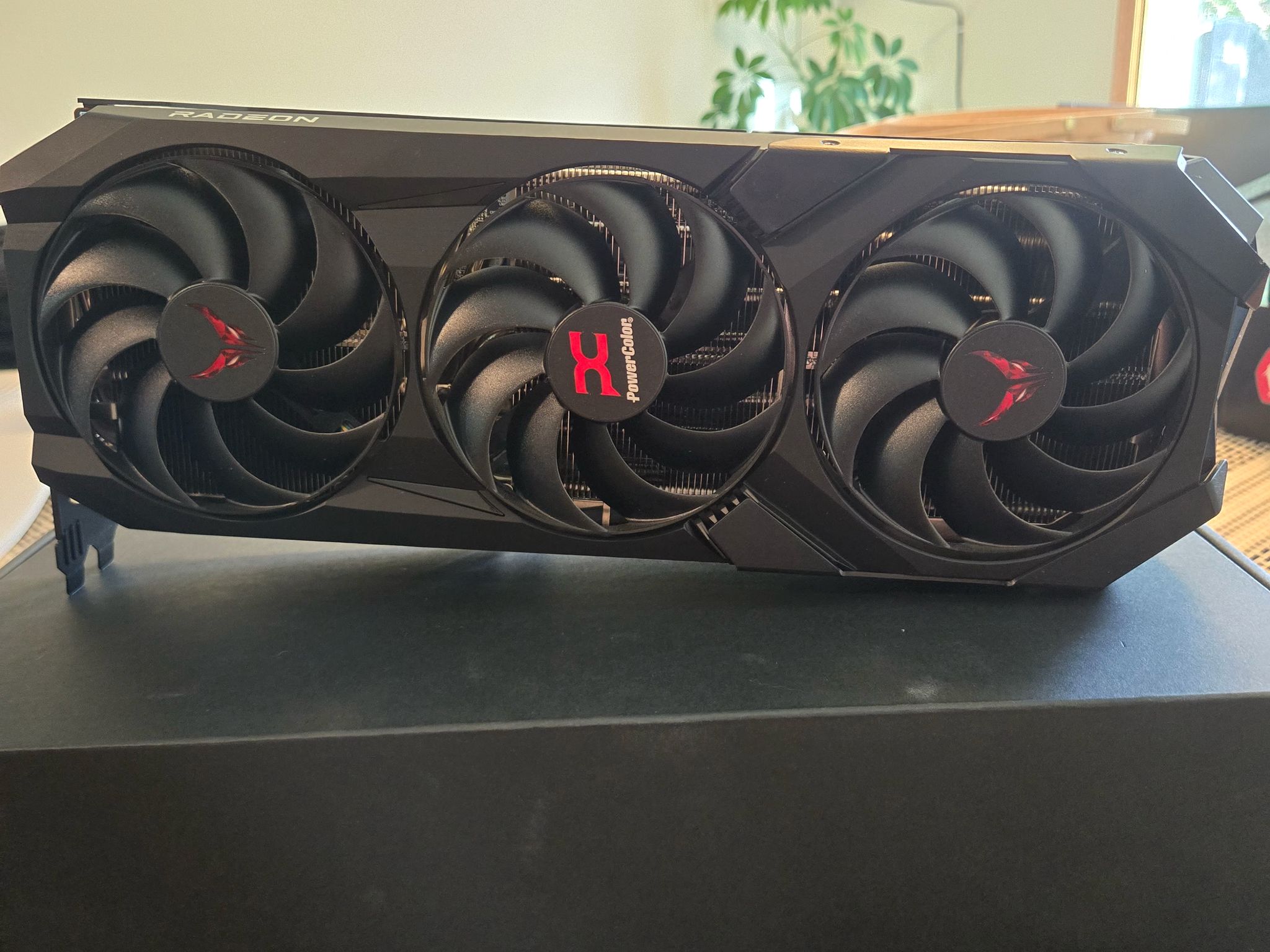 PowerColor Red Devil RX 9070 XT