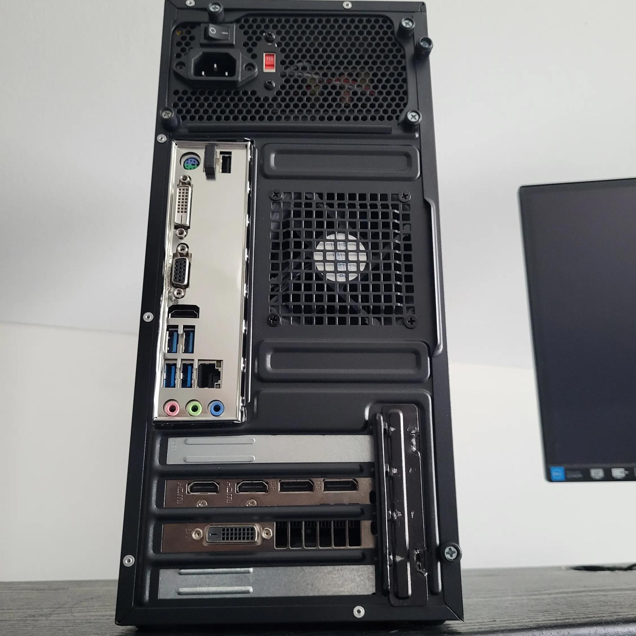 Custom Gaming PC Rx 580 16Gb DDR4 memory, Windows 10