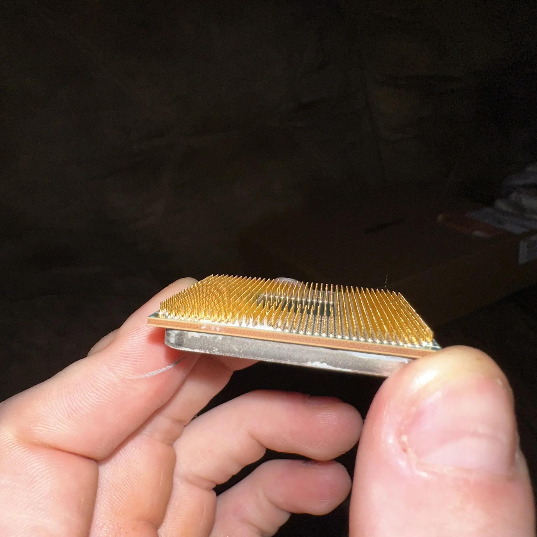 RYZEN 5 5600X